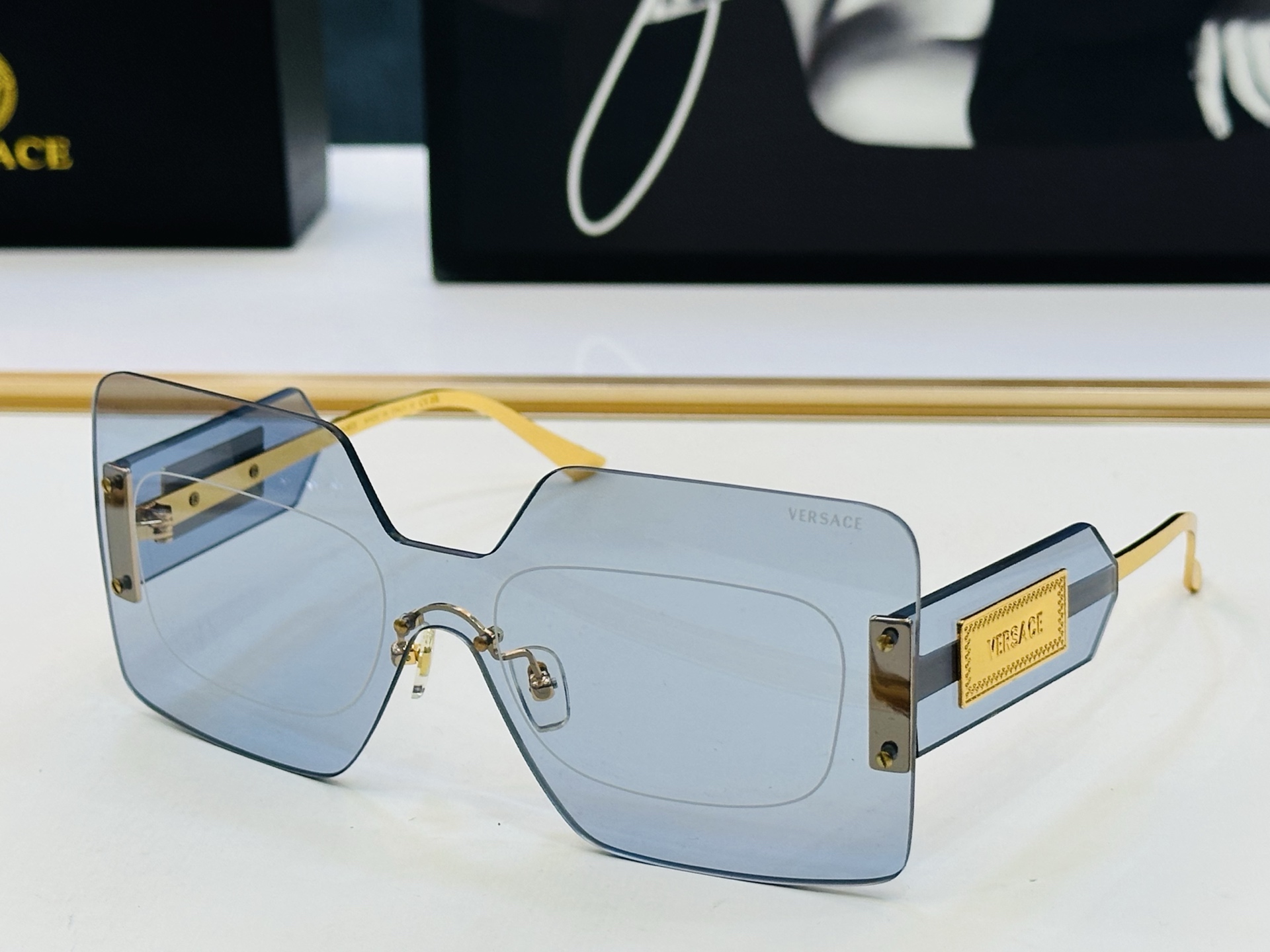 市面最高版本 范思家 VE2277 👍 Size ：146口0-142 😎真心美的让人非常非常心动 bm