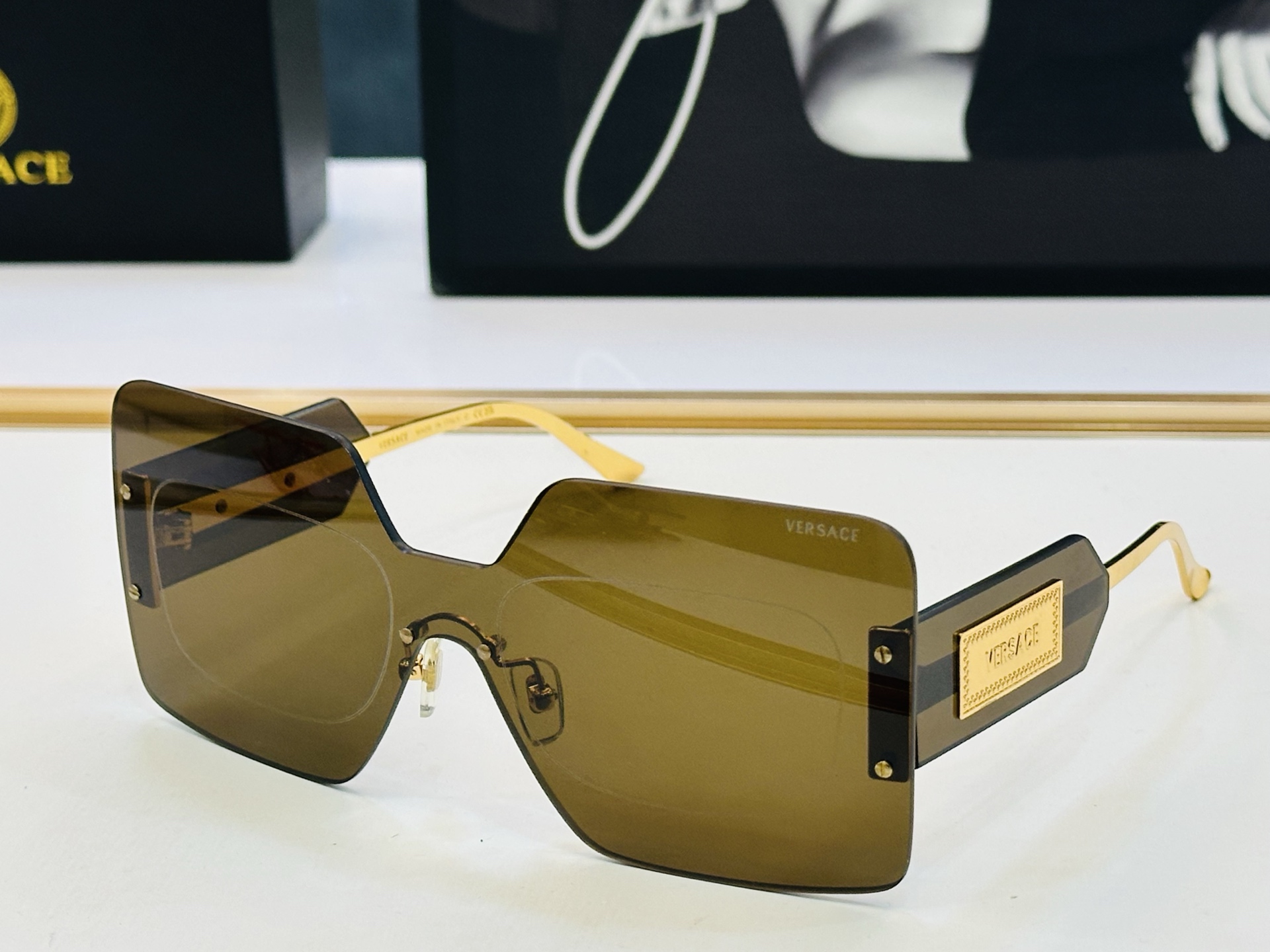 市面最高版本 范思家 VE2277 👍 Size ：146口0-142 😎真心美的让人非常非常心动 bm