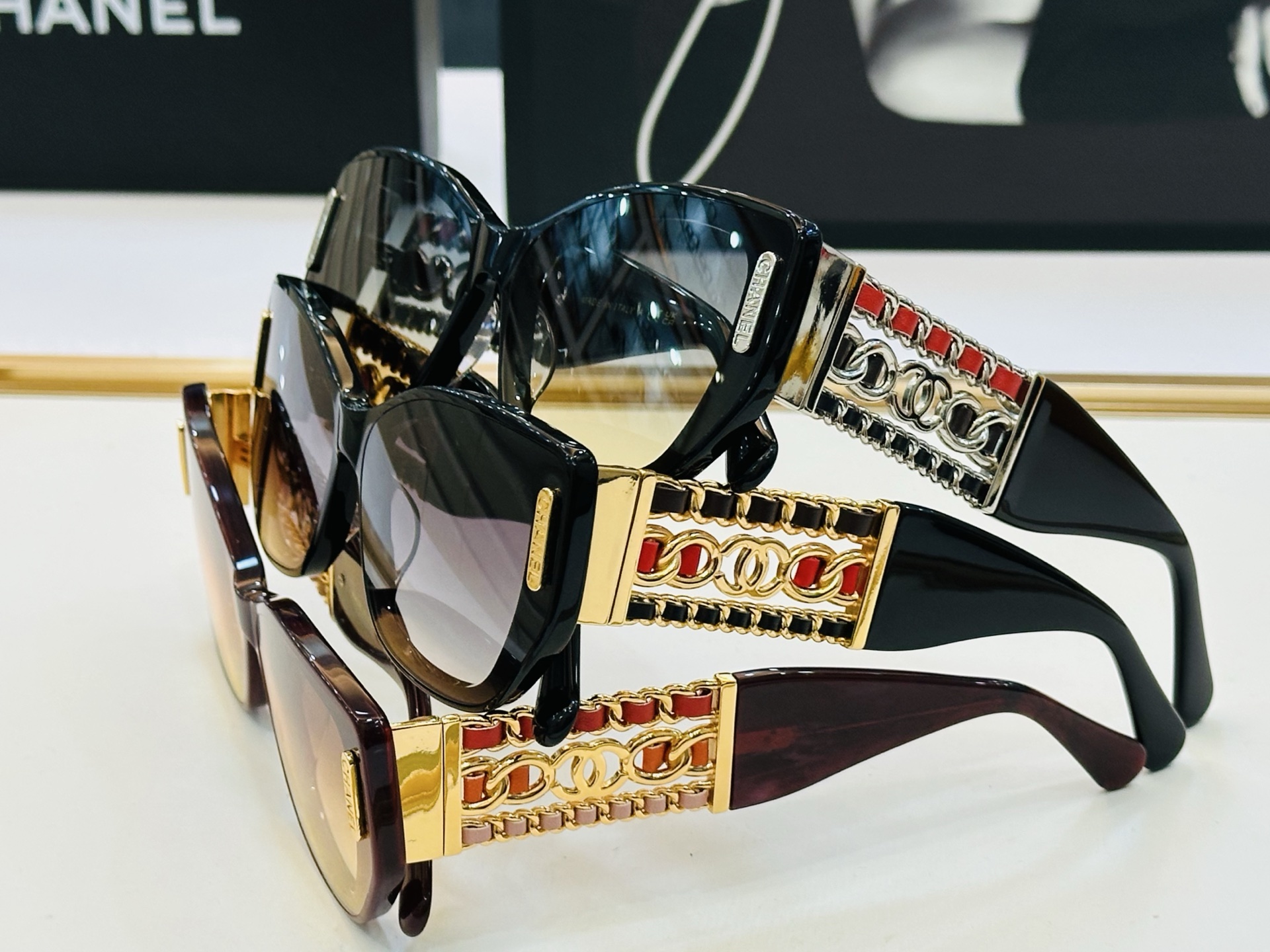 【CHANE*/香家】MODEL:CH1916 Size：54口19-145 独特设计 bm适合各种脸型