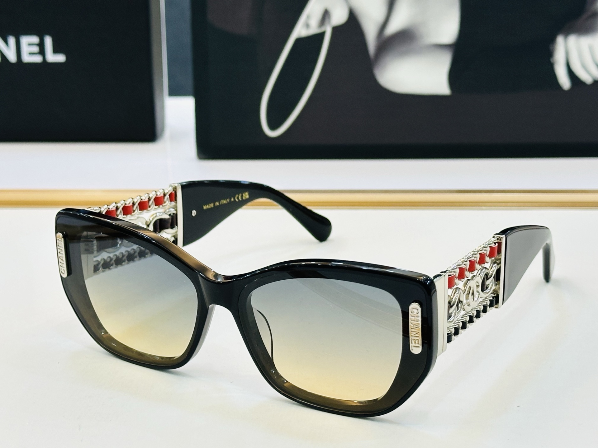 【CHANE*/香家】MODEL:CH1916 Size：54口19-145 独特设计 bm适合各种脸型