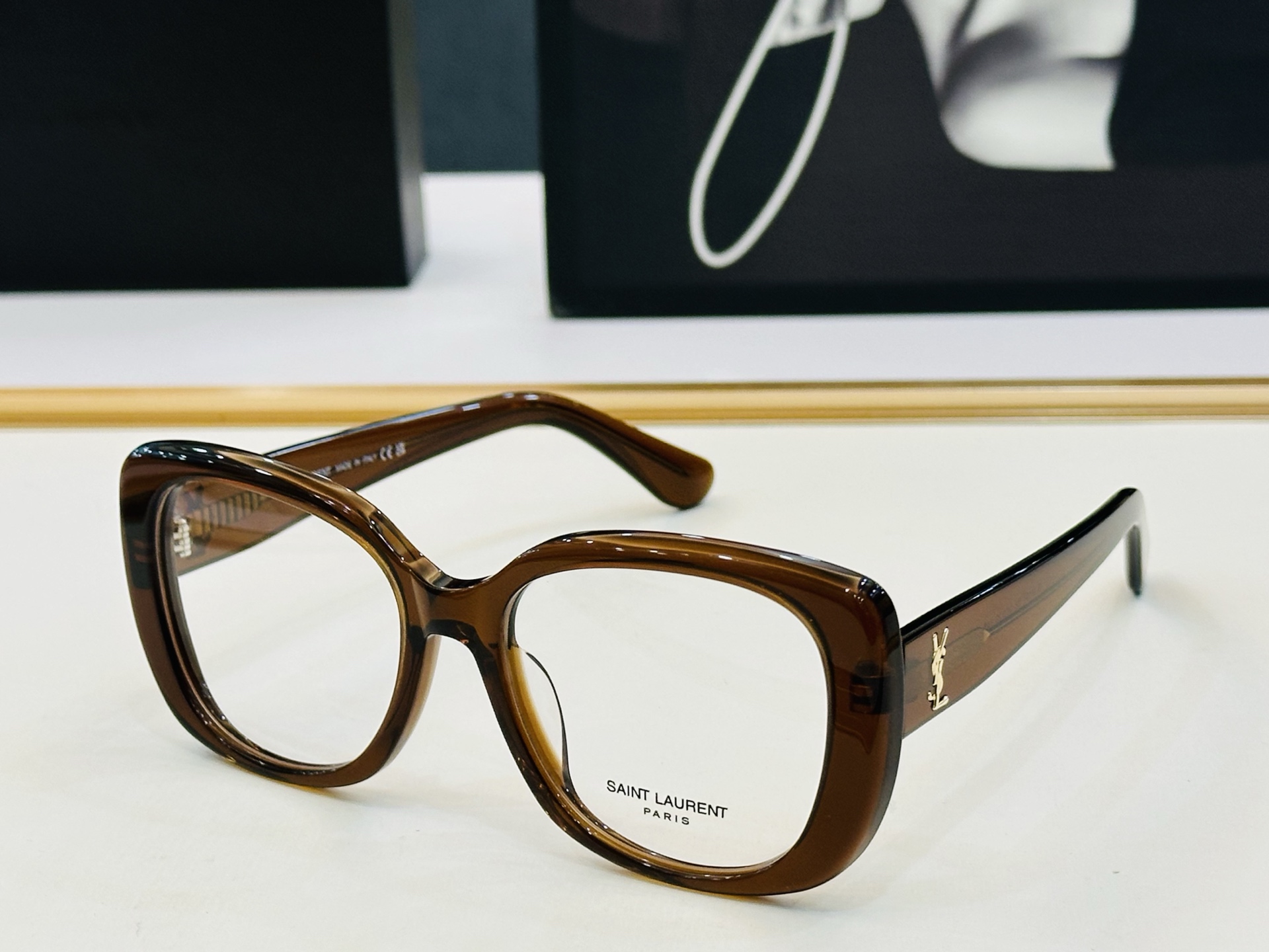 新款 YSL圣罗兰方形墨镜 🍎 SLM151 🍎Size：54口20-145 新品 百搭版型Z 做工细节