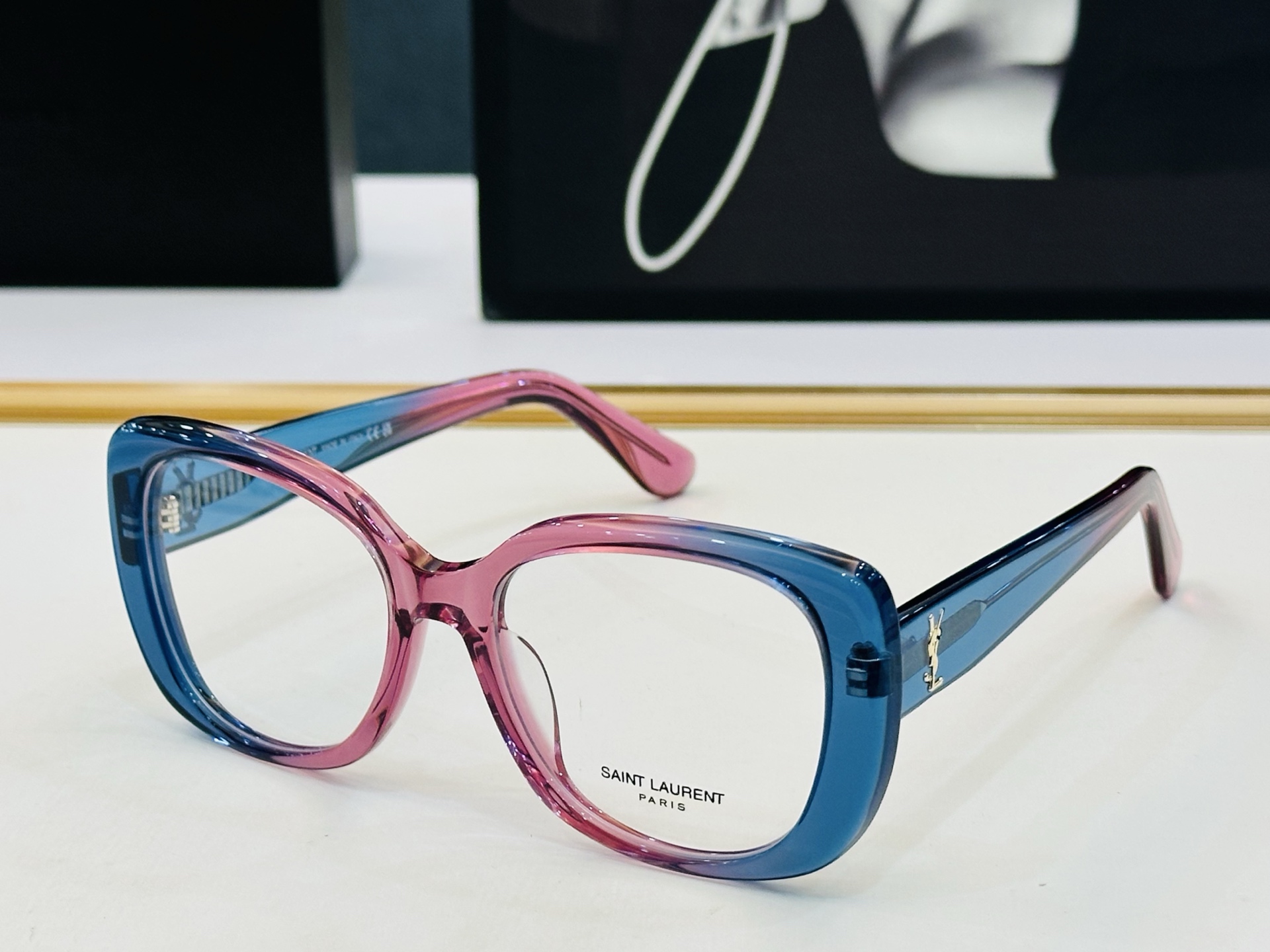 新款 YSL圣罗兰方形墨镜 🍎 SLM151 🍎Size：54口20-145 新品 百搭版型Z 做工细节