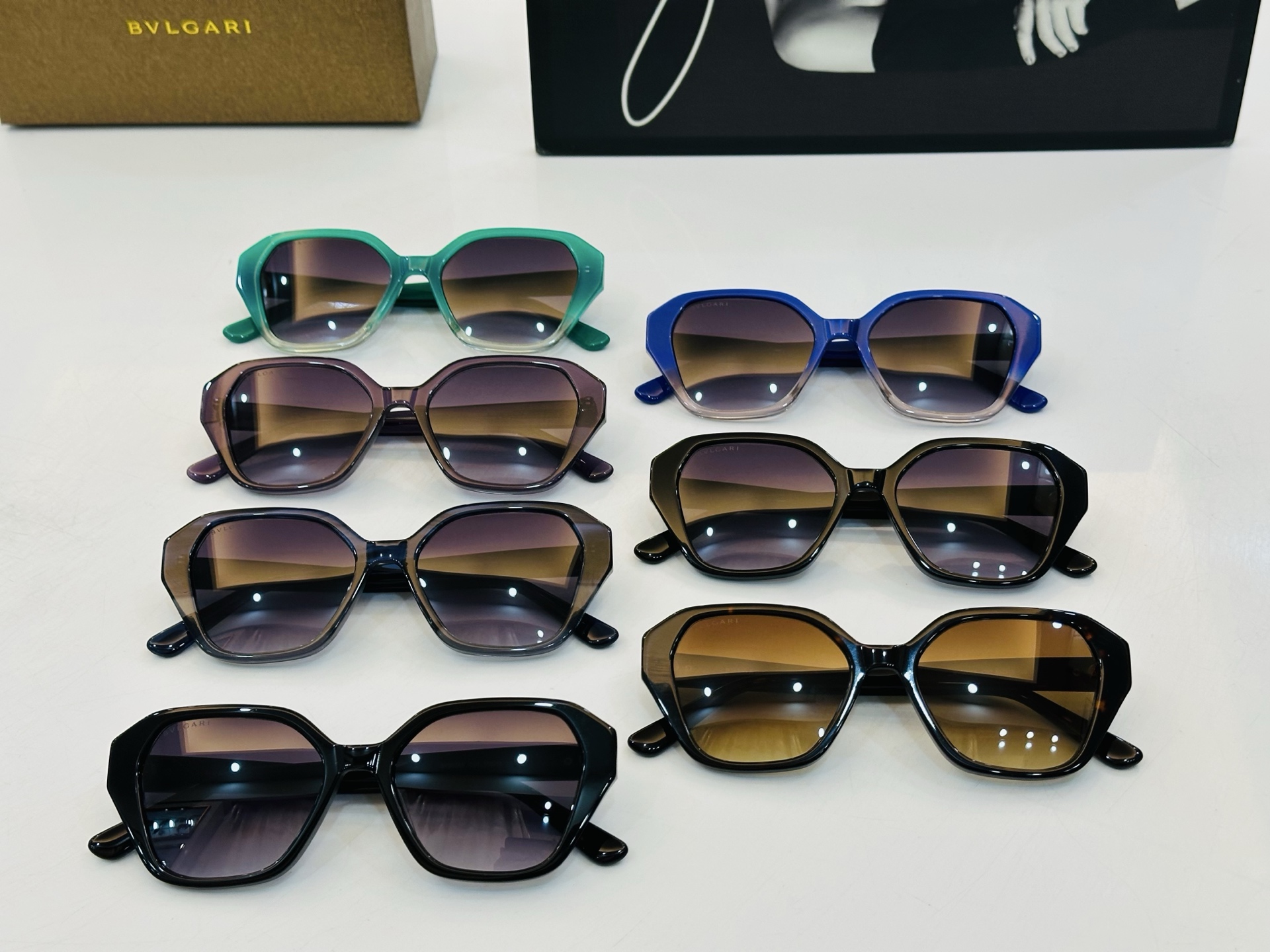 🆕款 官网同售 宝格家 BV50068 👍 Size ：53口18-145 绝对要买😎品质非常完美 L出