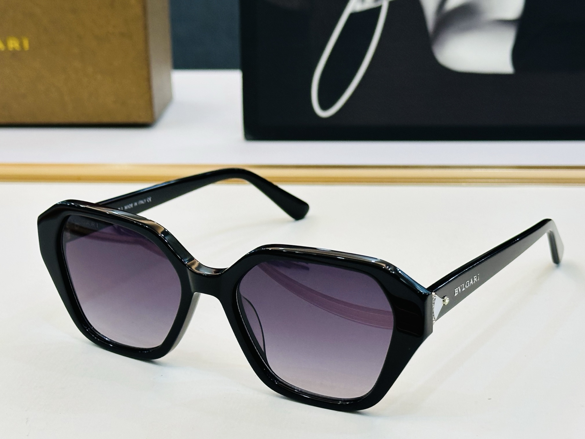 🆕款 官网同售 宝格家 BV50068 👍 Size ：53口18-145 绝对要买😎品质非常完美 L出