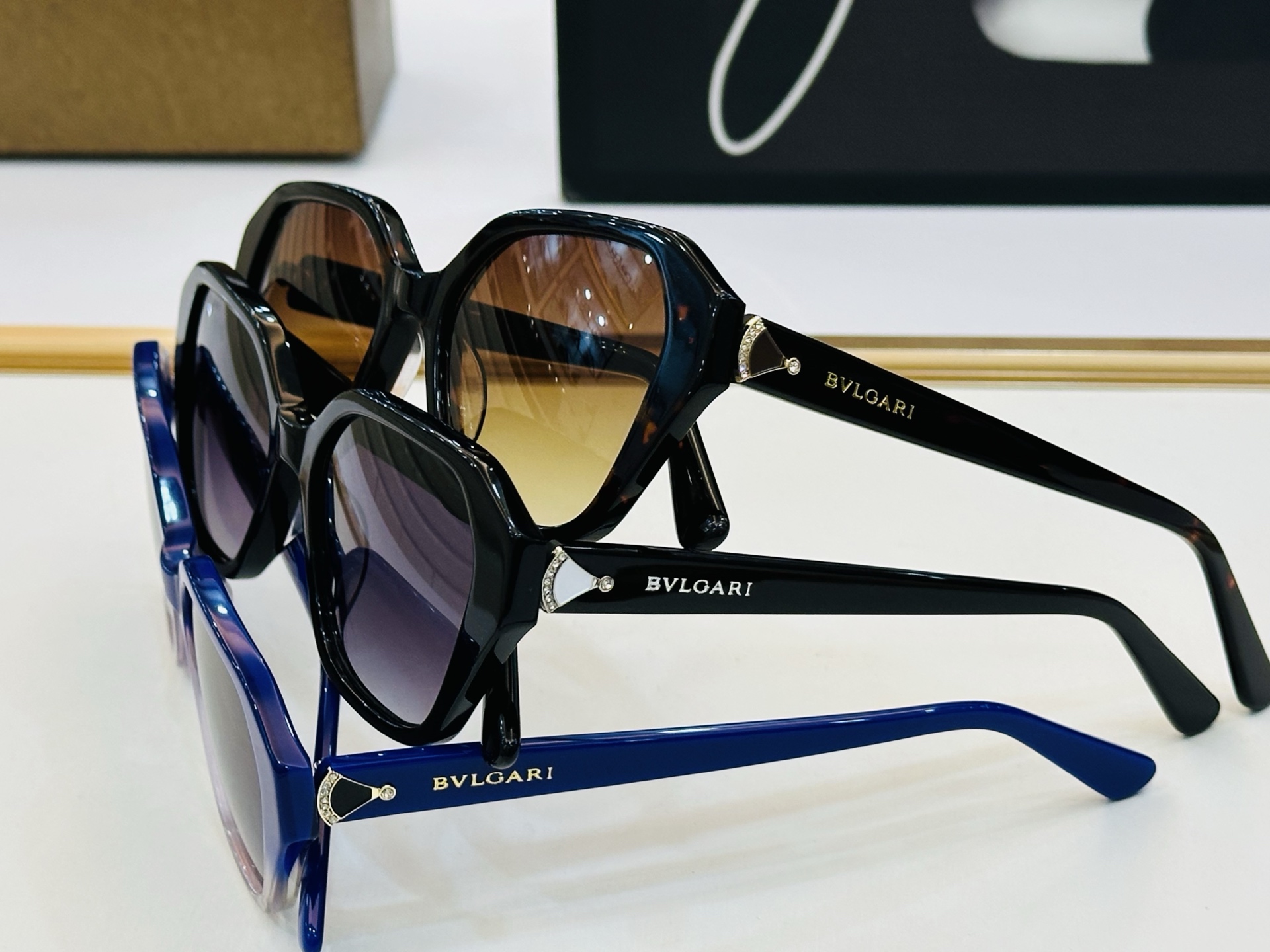 🆕款 官网同售 宝格家 BV50068 👍 Size ：53口18-145 绝对要买😎品质非常完美 L出