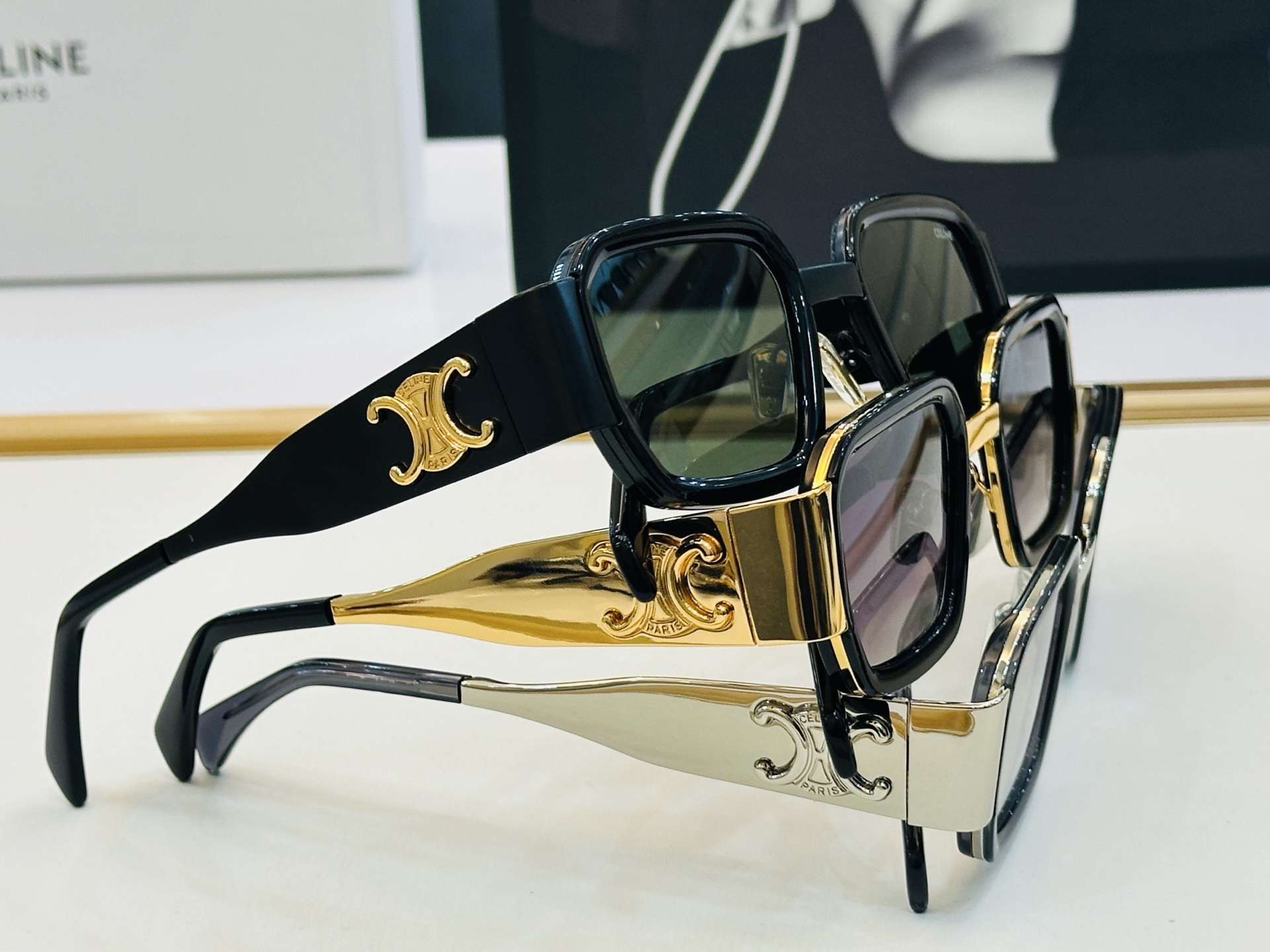 【CELINE】赛琳 CL1866LU Size：55口19-145 一直热销的款式，欧美风 光泽度好 