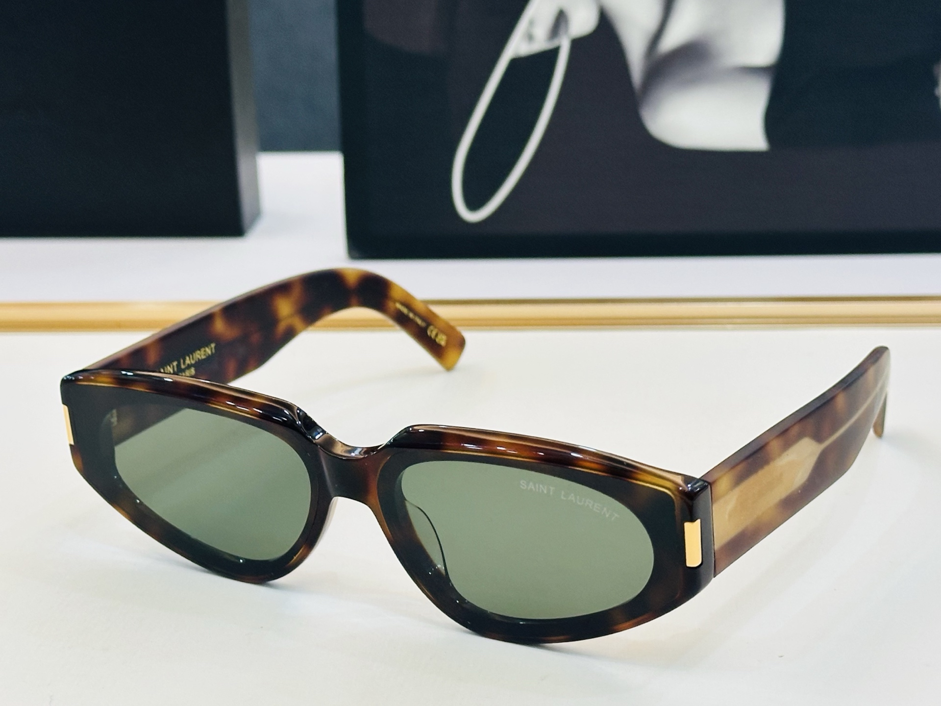 网红爆款 圣罗兰💫SL M247 💫Size：63口15-148 板材框设计 Y俏皮甜美质感超好