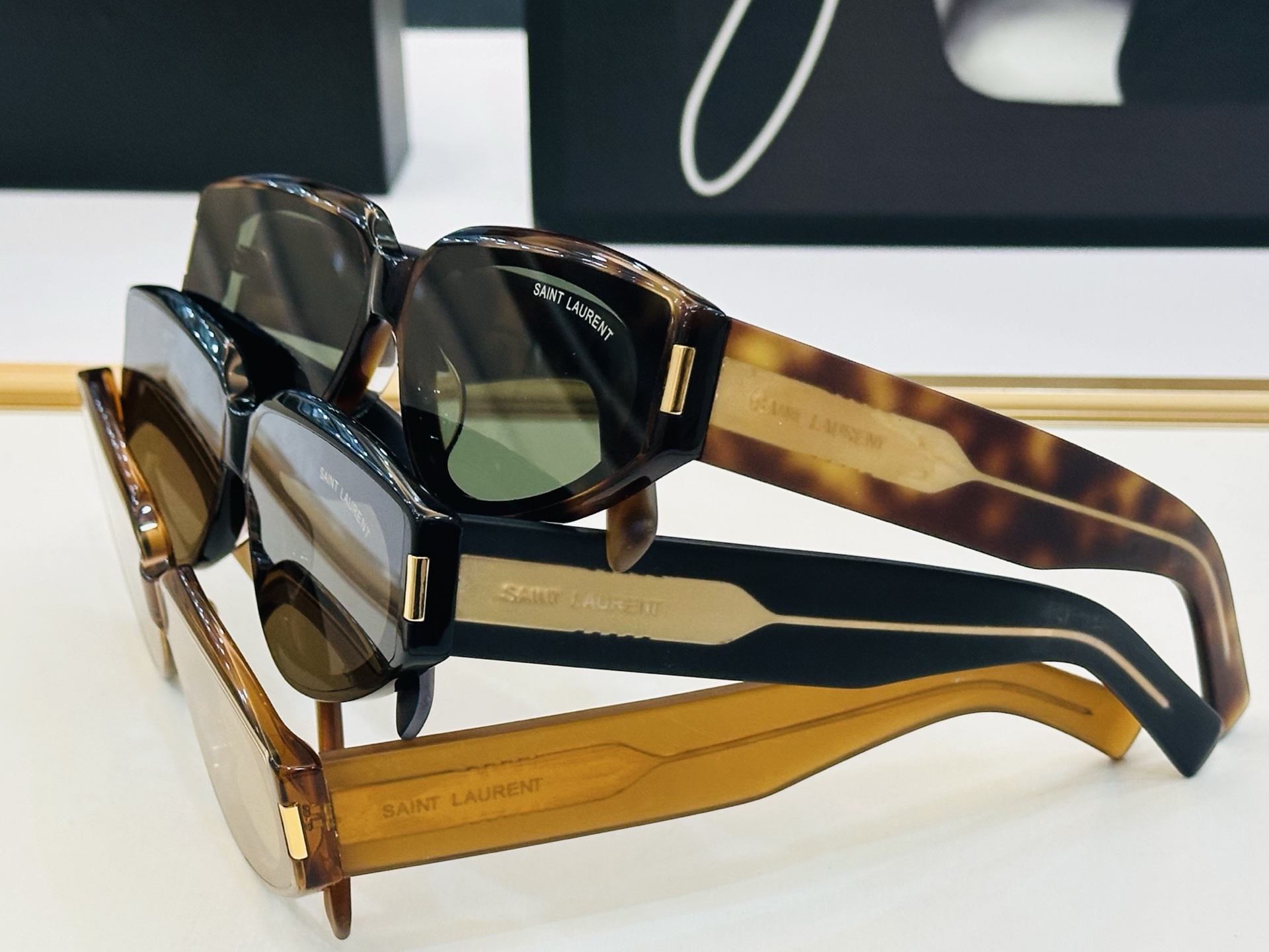 网红爆款 圣罗兰💫SL M247 💫Size：63口15-148 板材框设计 Y俏皮甜美质感超好