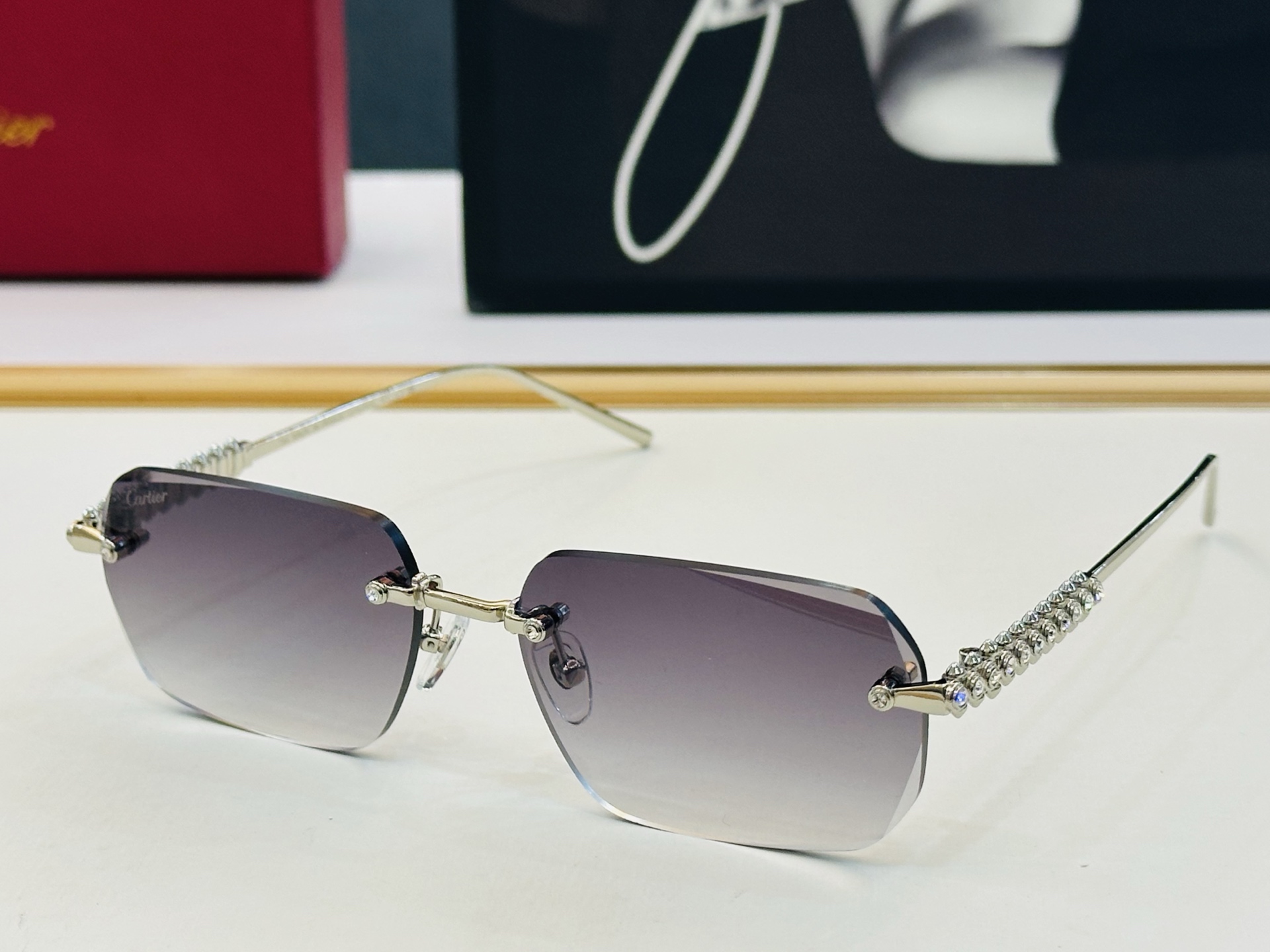 Cartie* 卡家 太阳镜 CT0733S Size：58口17-145 电镀工艺精湛气质十足！Y男女