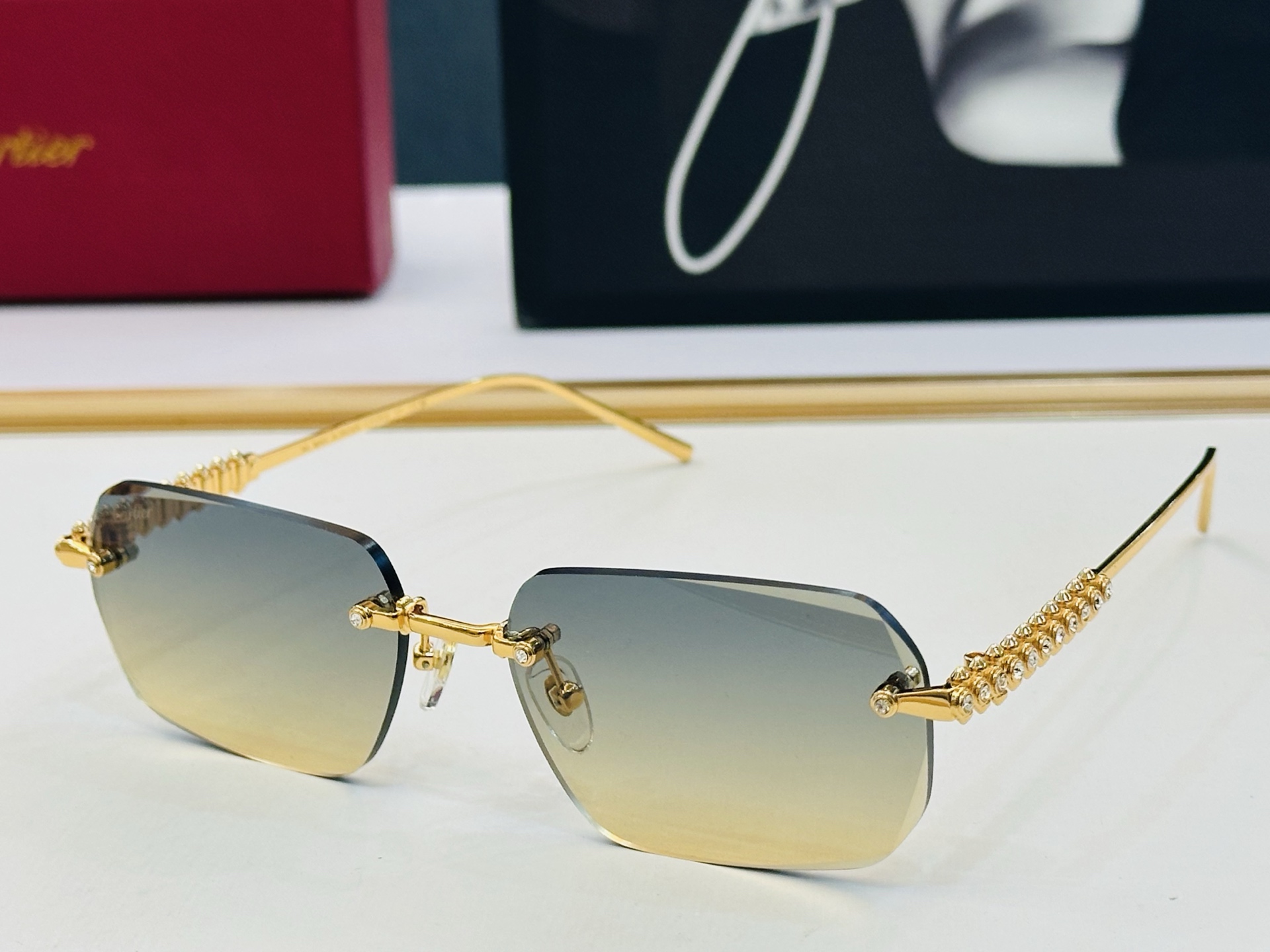 Cartie* 卡家 太阳镜 CT0733S Size：58口17-145 电镀工艺精湛气质十足！Y男女