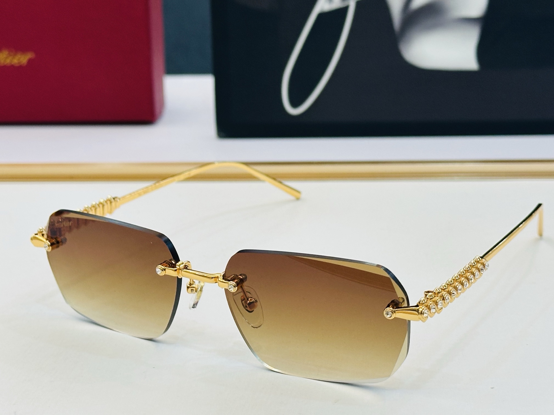 Cartie* 卡家 太阳镜 CT0733S Size：58口17-145 电镀工艺精湛气质十足！Y男女