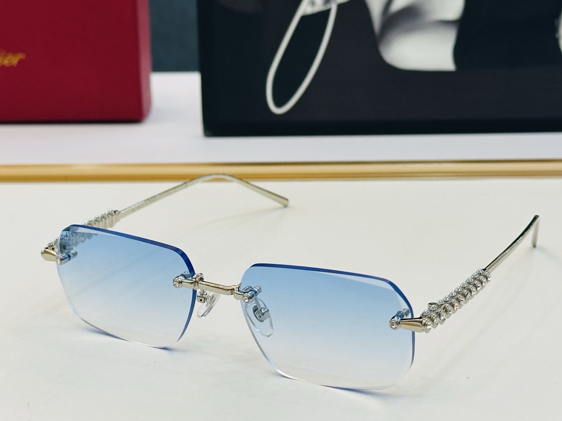 Cartie* 卡家 太阳镜 CT0733S Size：58口17-145 电镀工艺精湛气质十足！Y男女