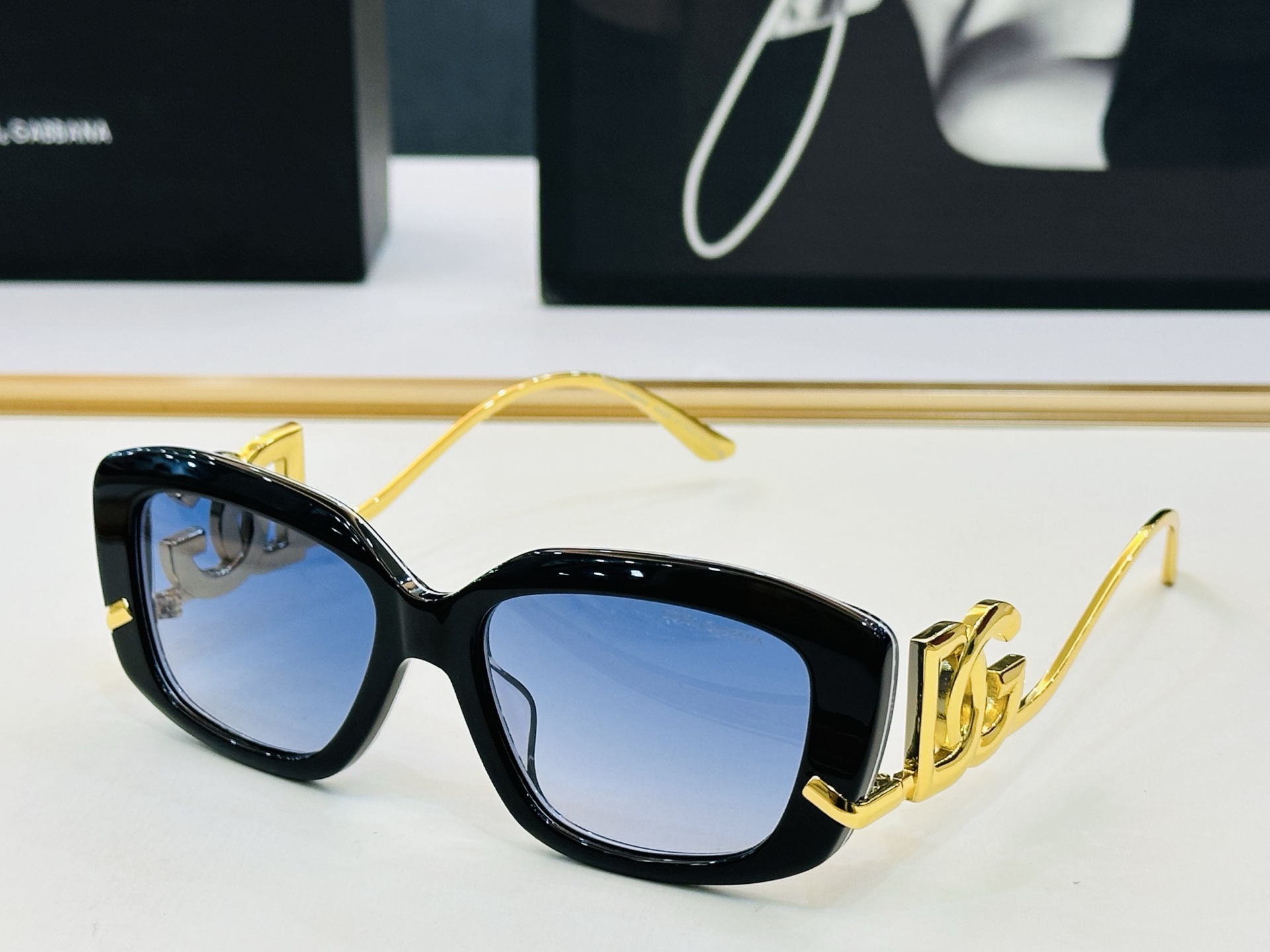 🆕 官网款 🔺DOLCE&GABBAN*🔻DG6697 Size：53口17-138 新颖独特🔝🔝b美艳