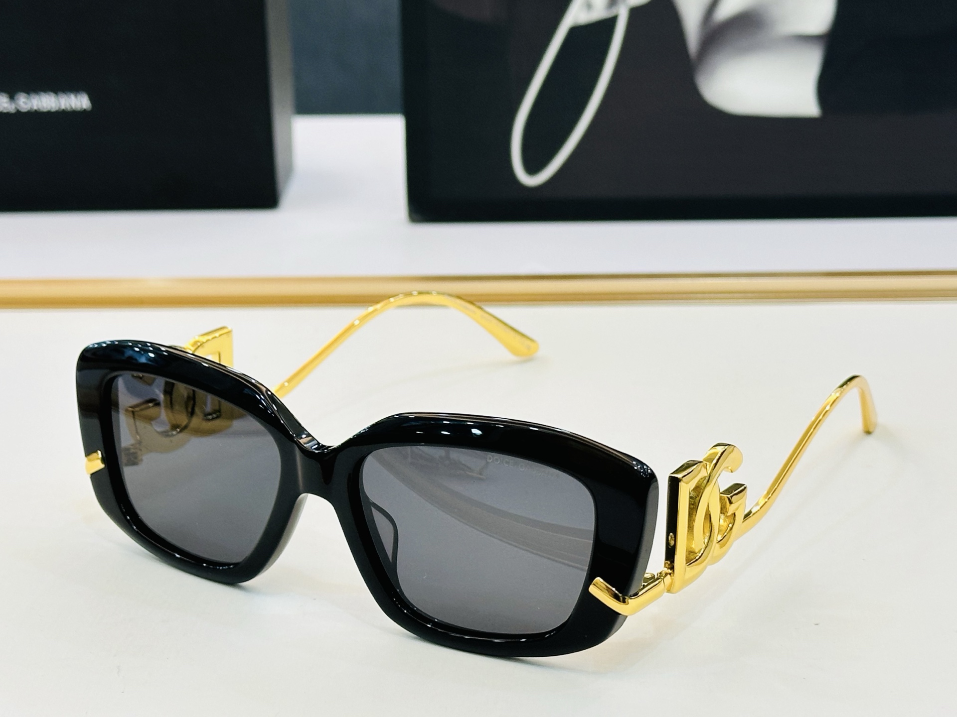 🆕 官网款 🔺DOLCE&GABBAN*🔻DG6697 Size：53口17-138 新颖独特🔝🔝b美艳