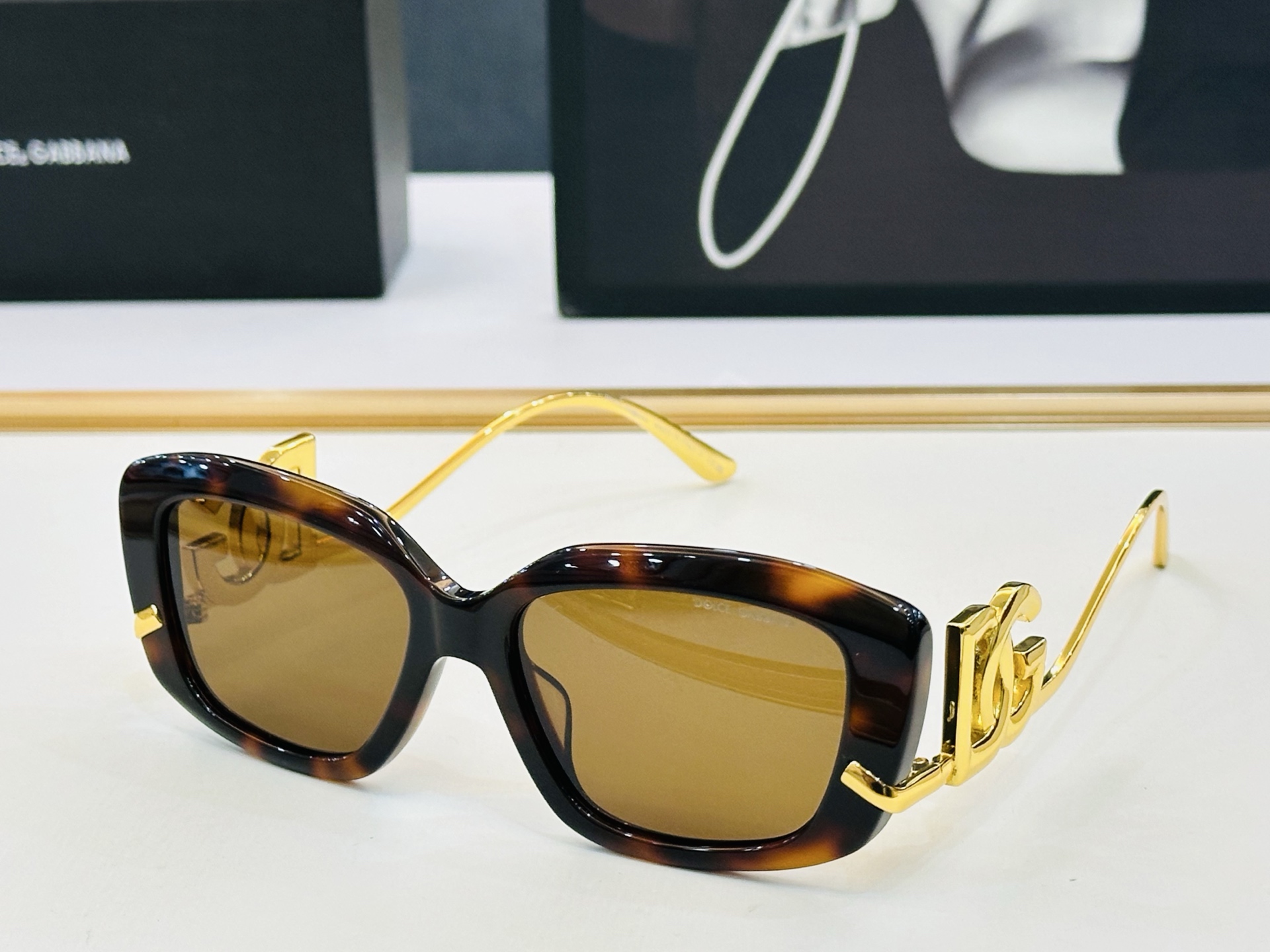 🆕 官网款 🔺DOLCE&GABBAN*🔻DG6697 Size：53口17-138 新颖独特🔝🔝b美艳