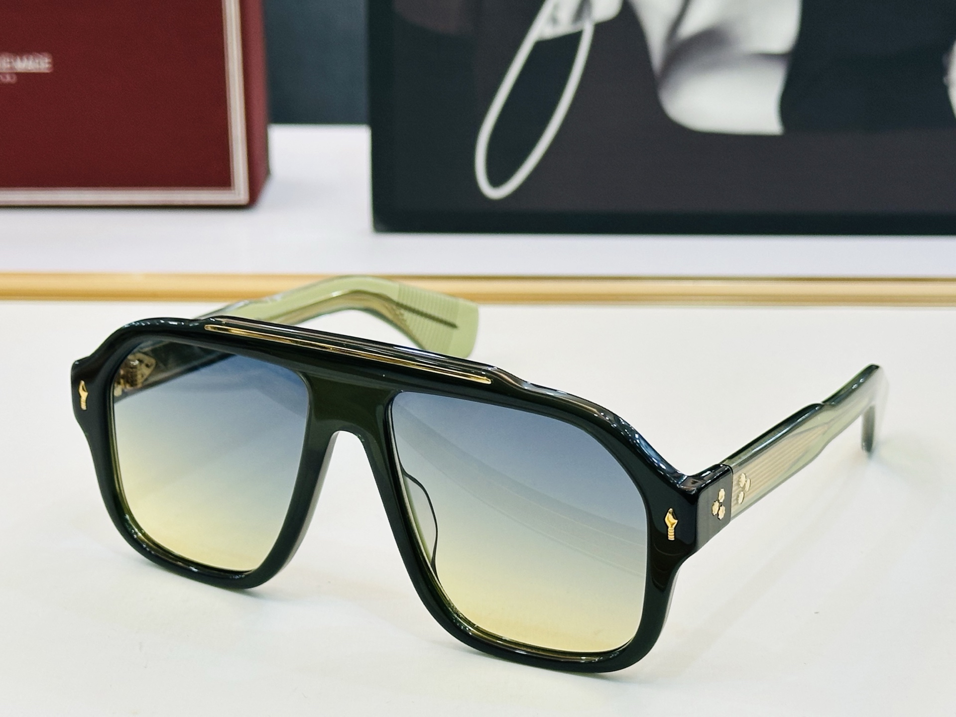 JACQUES MARIE MOLINO 日本手工眼镜 镜框採用上板材打造出 SIZE：DOTTON S