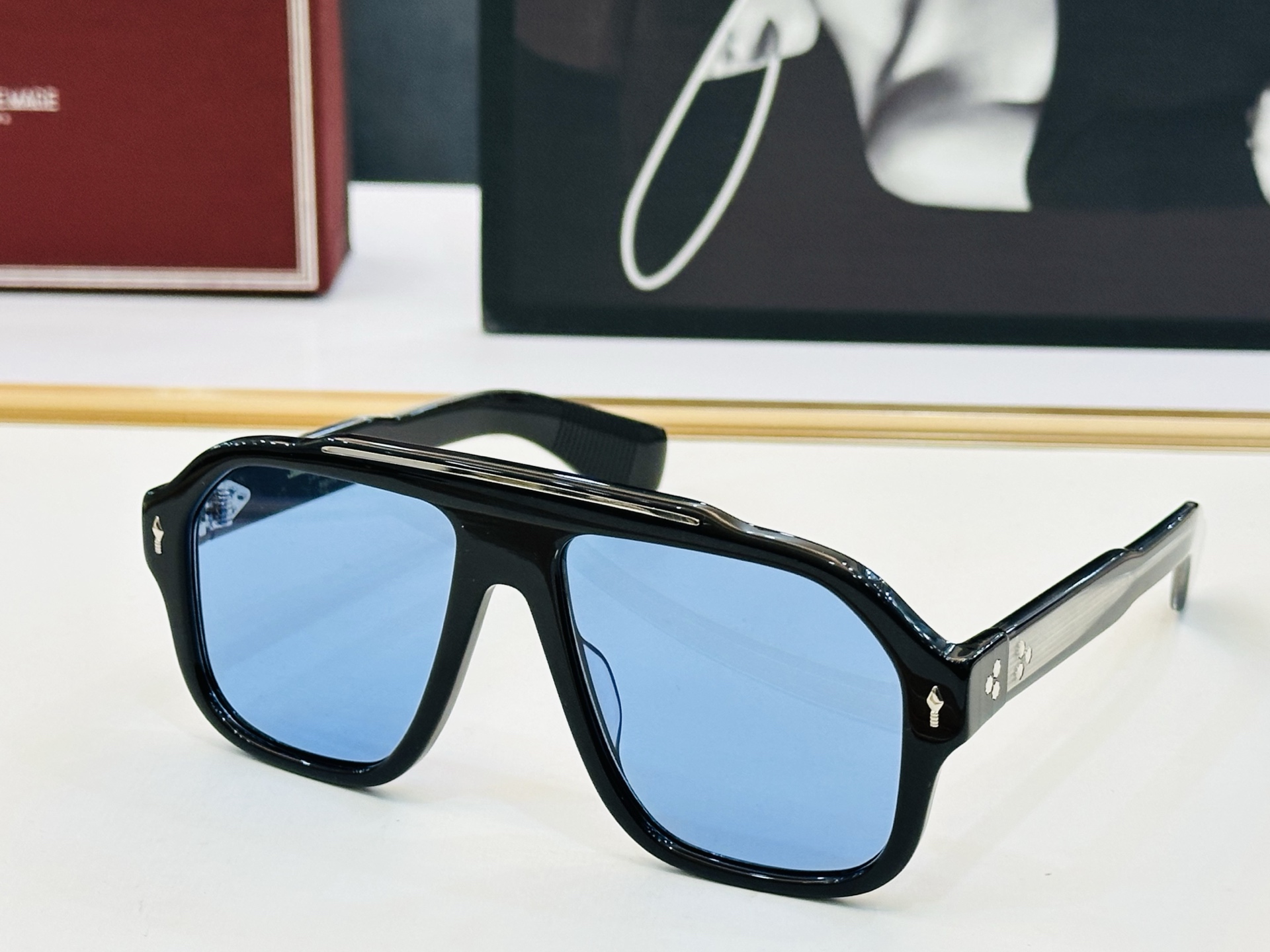 JACQUES MARIE MOLINO 日本手工眼镜 镜框採用上板材打造出 SIZE：DOTTON S