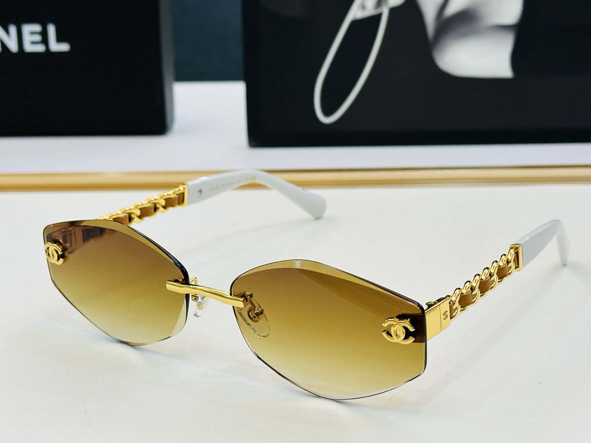 【CHANE*/香家】MODEL:CH1914 Size：65口17-143 独特设计 b适合各种脸型💋