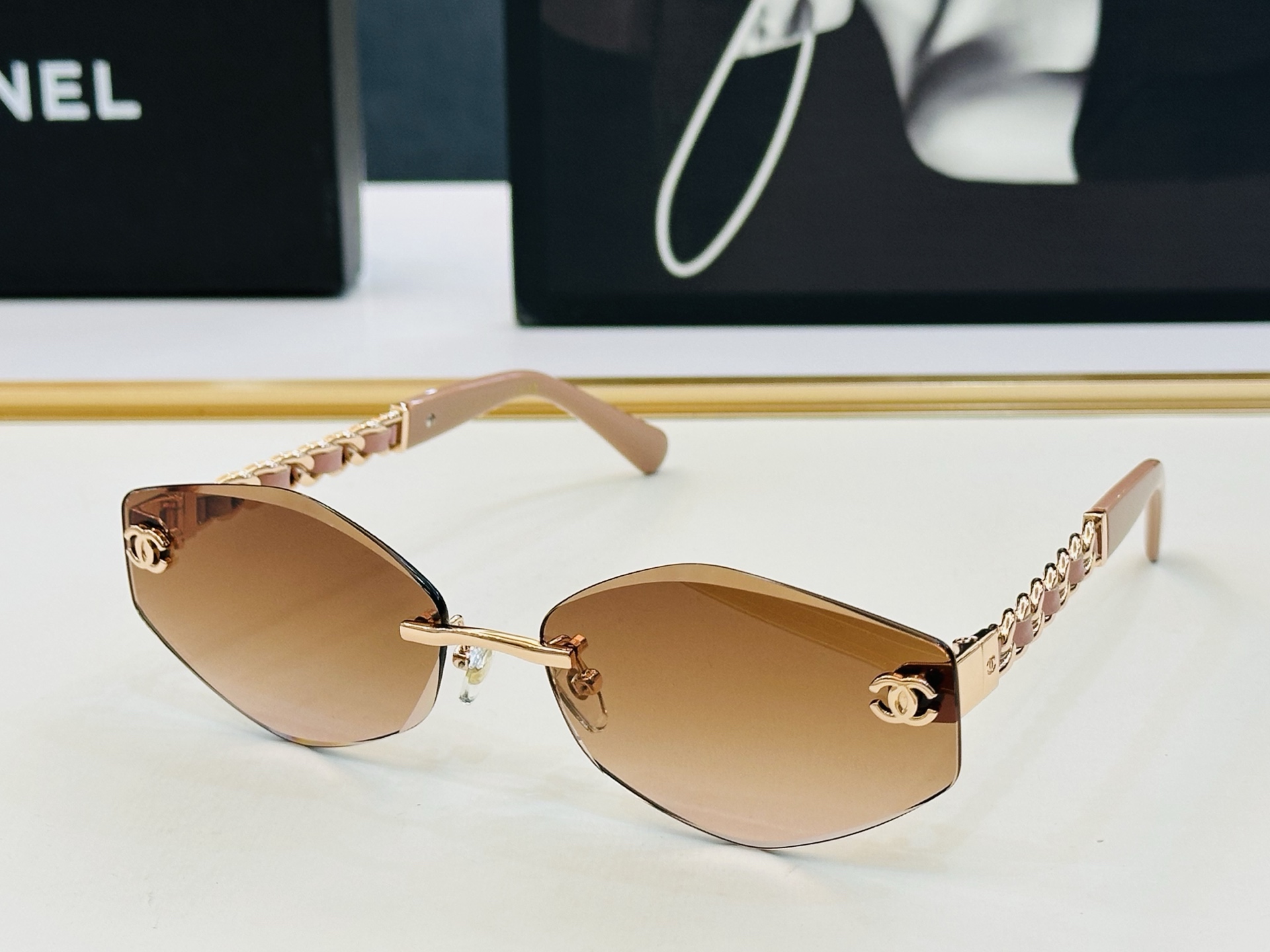 【CHANE*/香家】MODEL:CH1914 Size：65口17-143 独特设计 b适合各种脸型💋