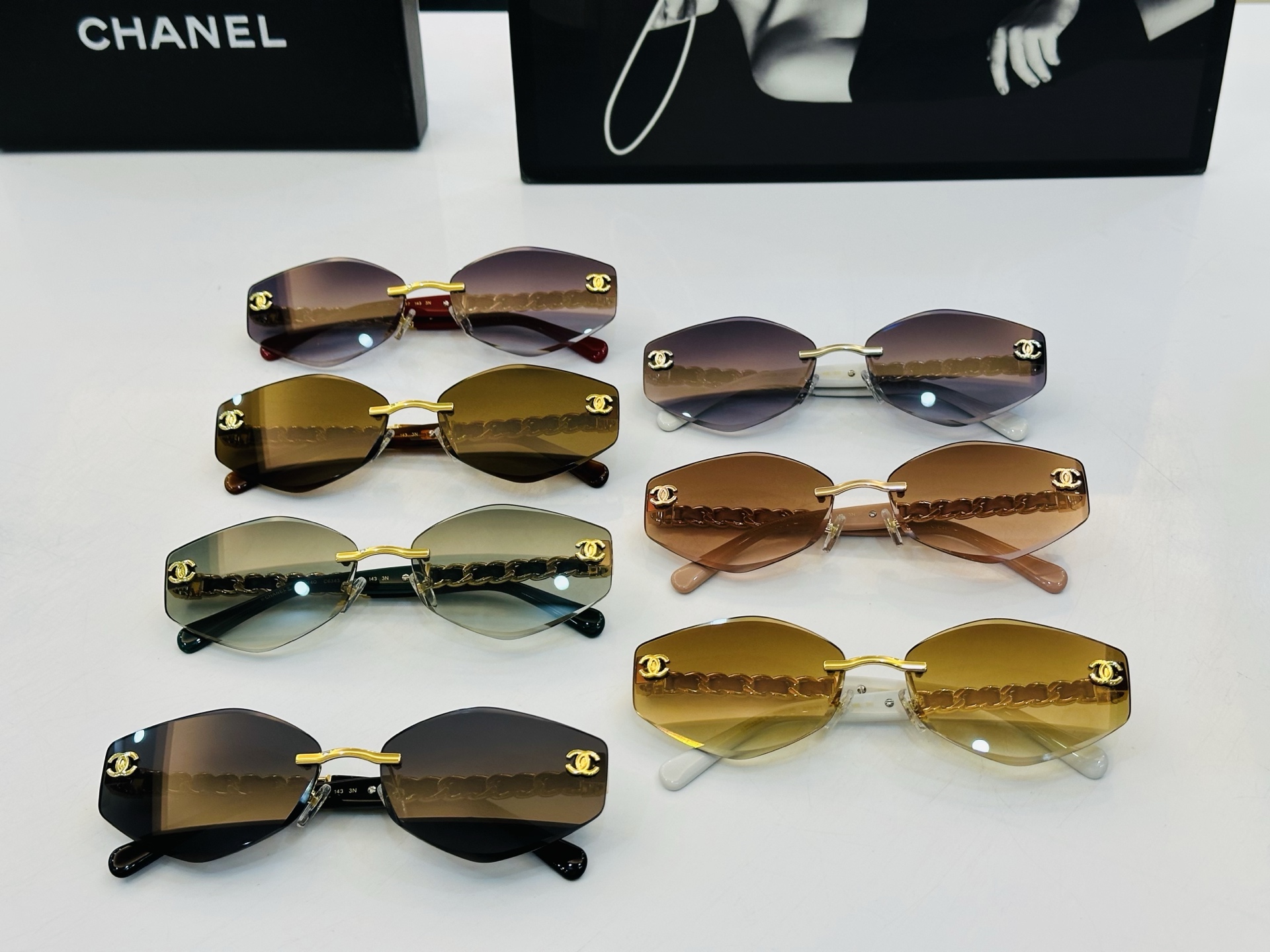 【CHANE*/香家】MODEL:CH1914 Size：65口17-143 独特设计 b适合各种脸型💋