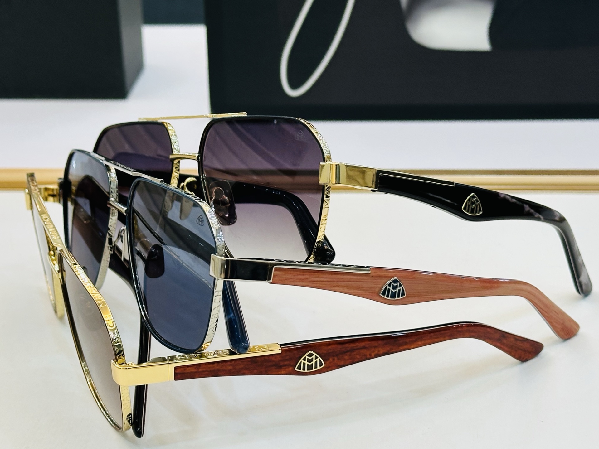 高品质 迈巴赫 🎉🎉做工精美💕💕MAYBAC*H Z28 Size：58口15-140 质感十足 A👍高