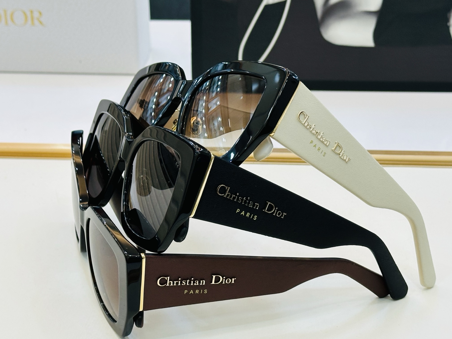 🔻🔻🔻DIO* 迪家 S2F Size：53口19-145 春夏款墨镜 😎🔆 FD搭配镜腿精致 质量上佳