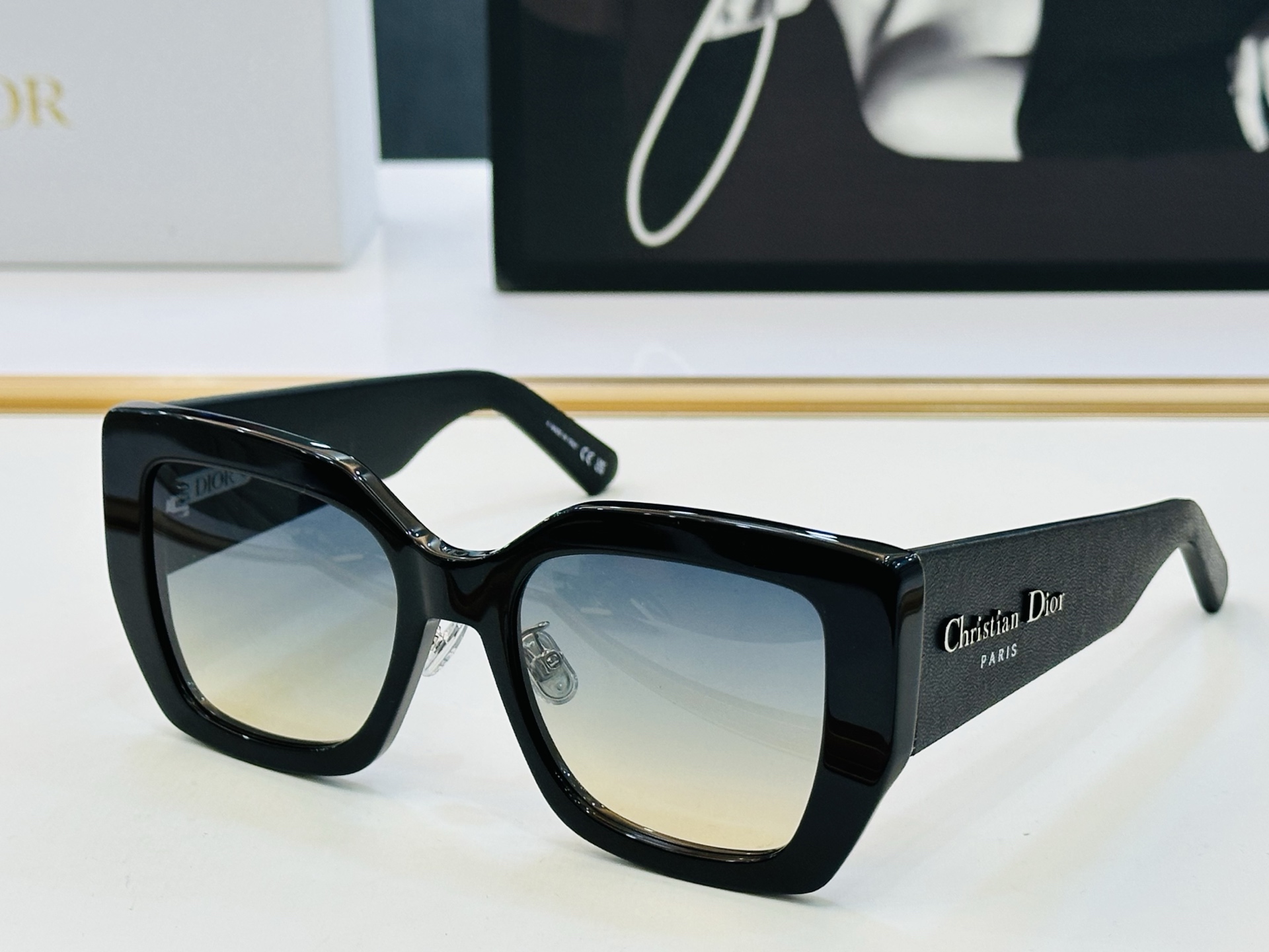 🔻🔻🔻DIO* 迪家 S2F Size：53口19-145 春夏款墨镜 😎🔆 FD搭配镜腿精致 质量上佳