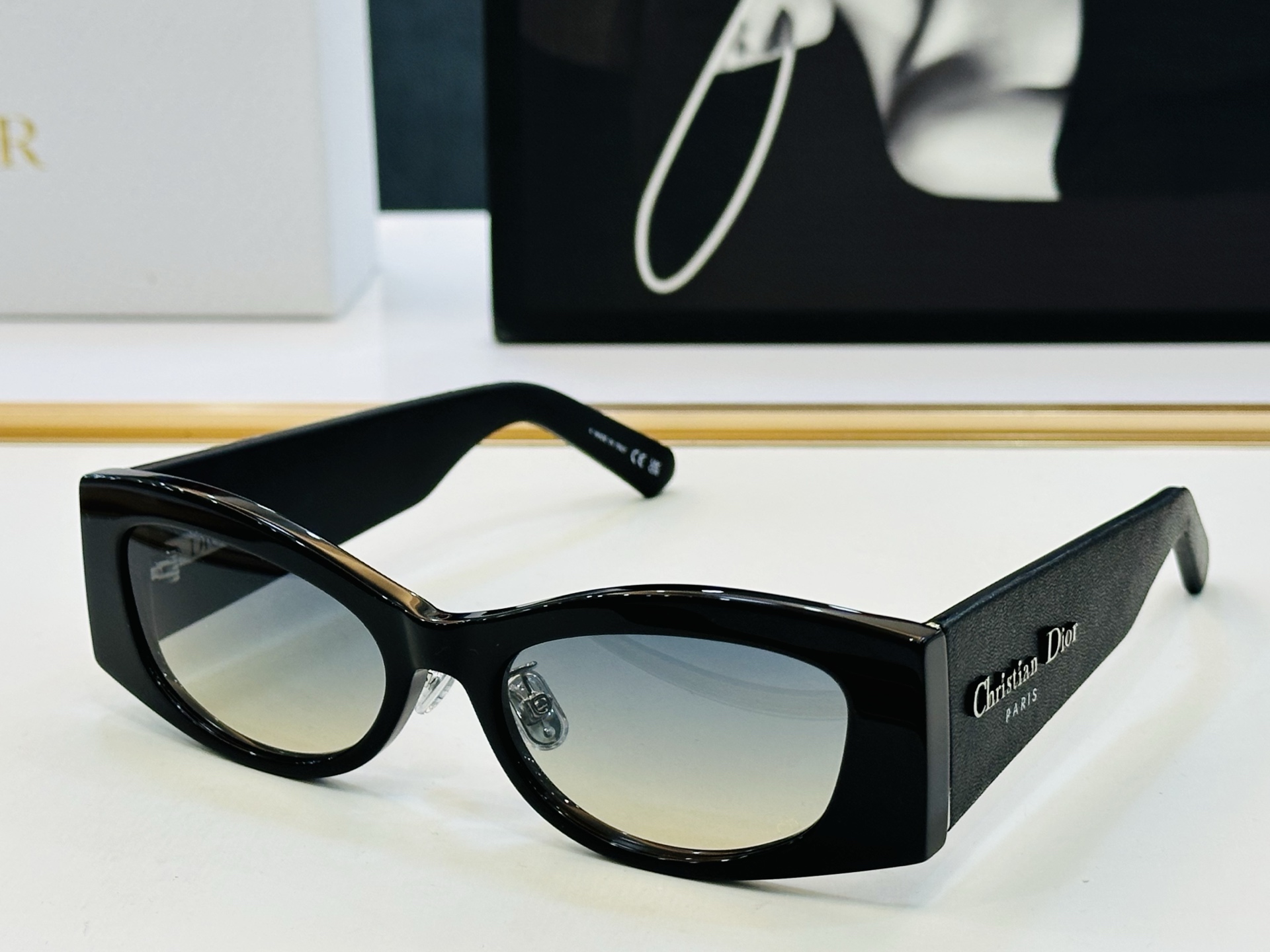 🔻🔻🔻DIO* 迪家 S1F Size：55口19-145 春夏款墨镜 😎🔆 FD搭配镜腿精致 质量上佳