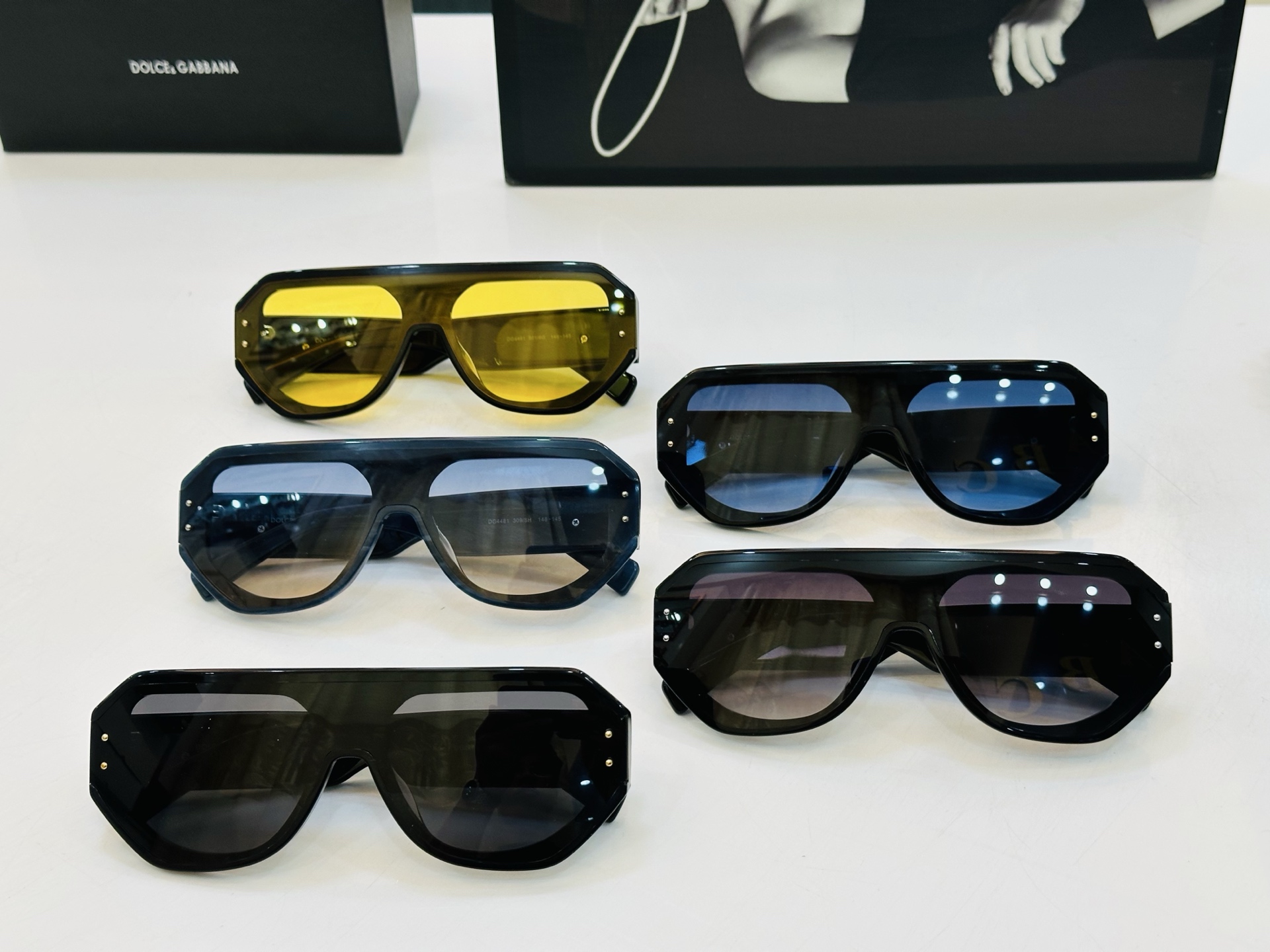 🆕 官网款 🔺DOLCE&GABBAN*🔻DG4481 Size：148-145 新颖独特🔝🔝L美艳绝伦