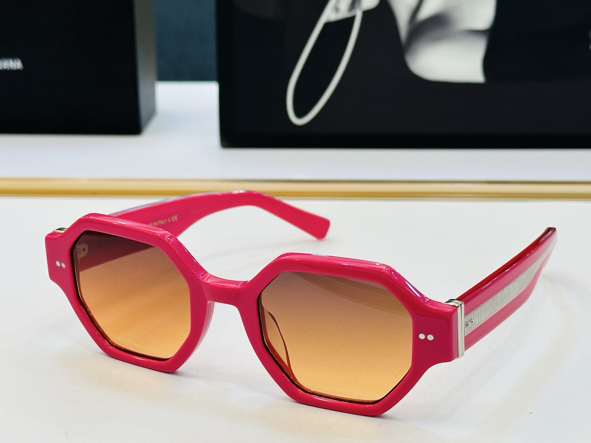 官网款 🔺DOLCE&GABBAN*🔻DG4391 Size：49口23-140 新颖独特🔝🔝L美艳绝伦