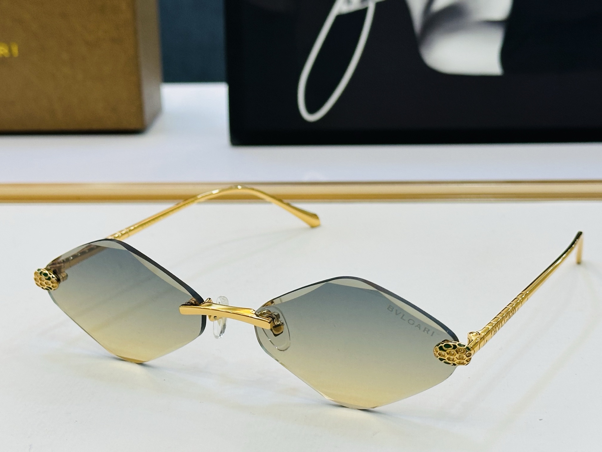 🆕款 官网同售 宝格家 BV9020 👍 Size ：60口17-145 绝对要买😎品质非常完美 K出街