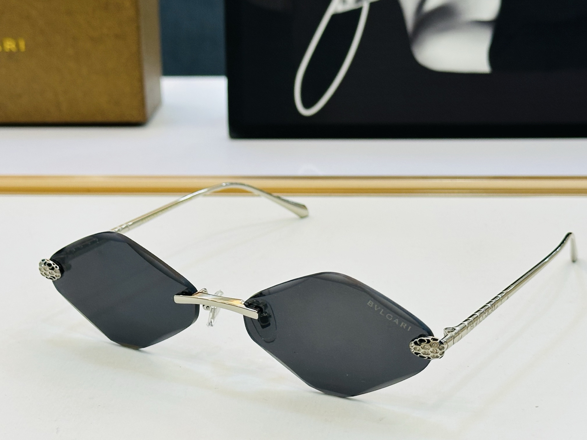 🆕款 官网同售 宝格家 BV9020 👍 Size ：60口17-145 绝对要买😎品质非常完美 K出街