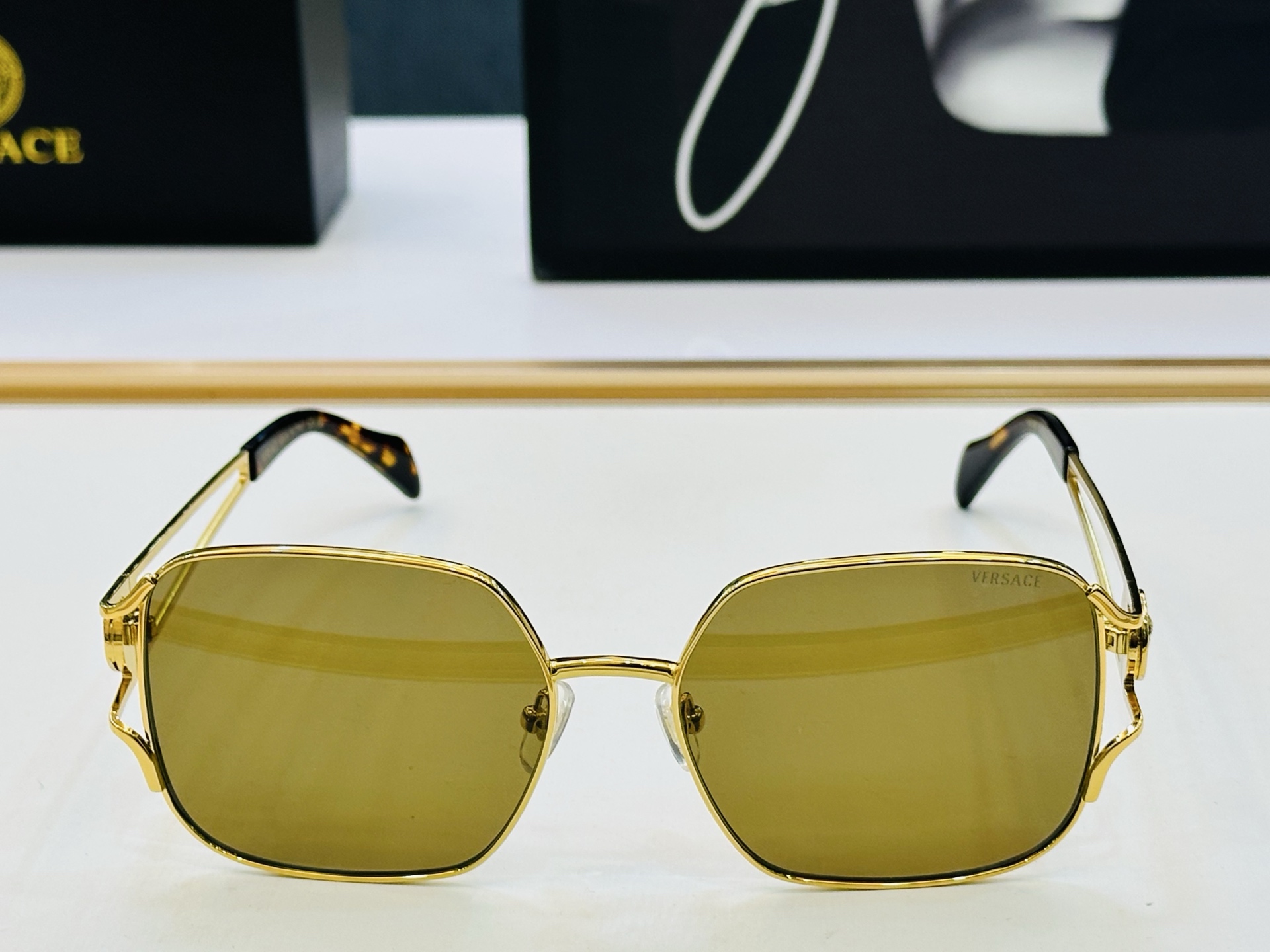 🎉🎉范思家 VERSACE✨VE2292 Size：59口17-140 ✨q有范