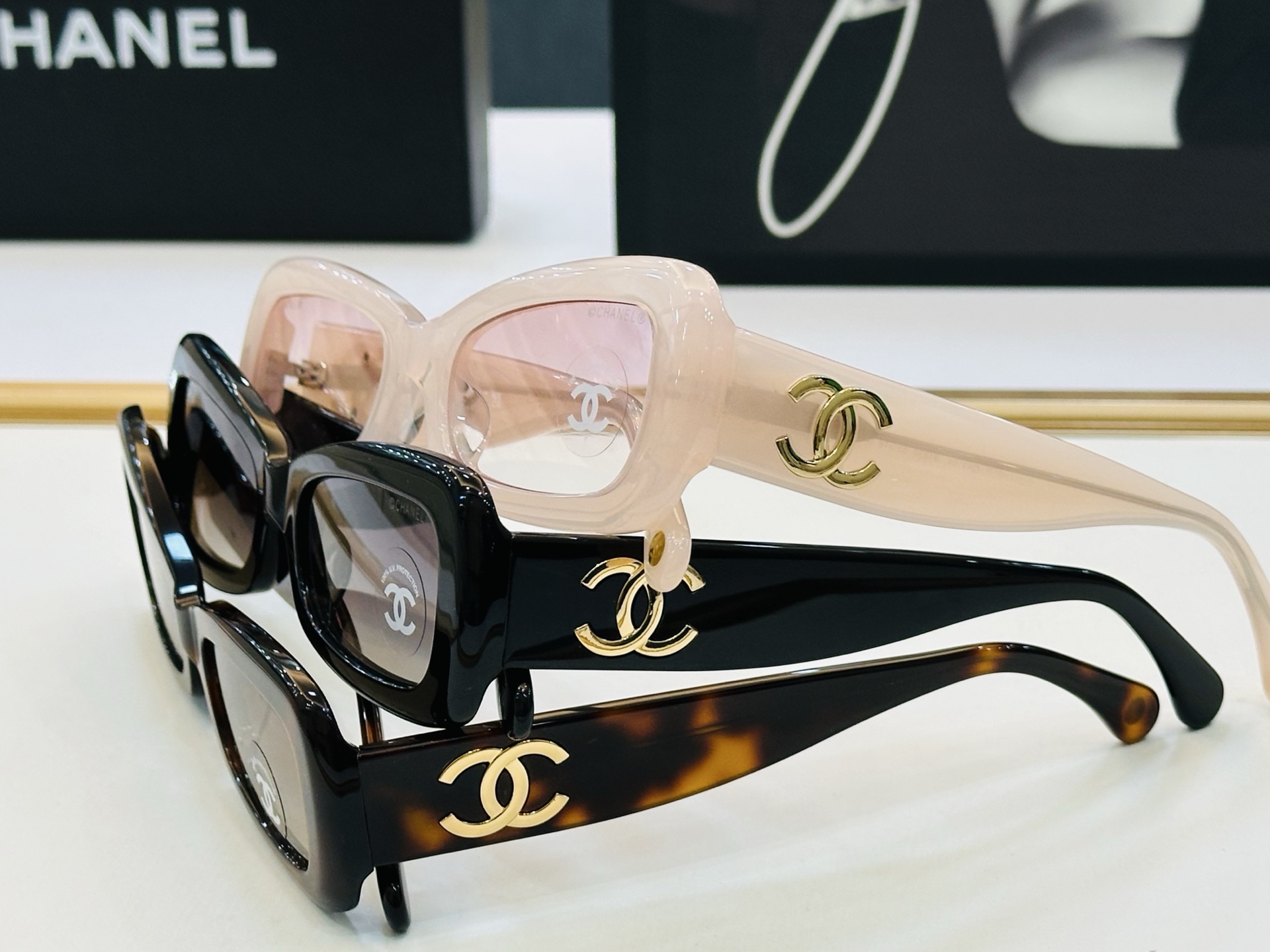 🆕 【CHANE*/香家】MODEL:CH9184 size：53口19-145 💅🏻💓Zm太阳镜