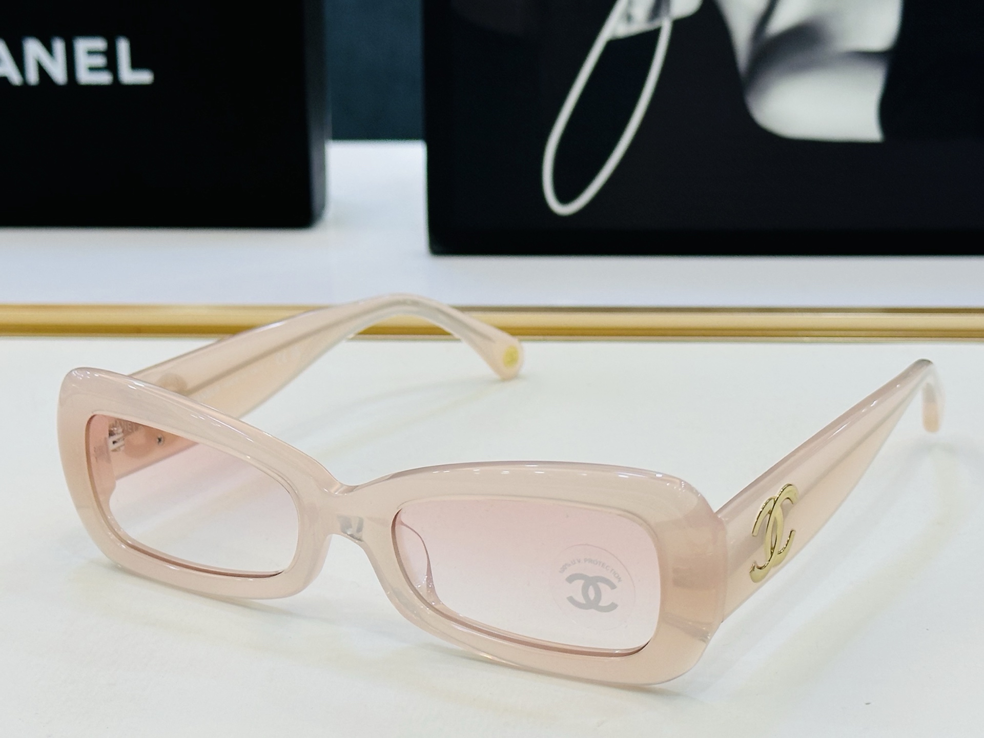 🆕 【CHANE*/香家】MODEL:CH9184 size：53口19-145 💅🏻💓Zm太阳镜