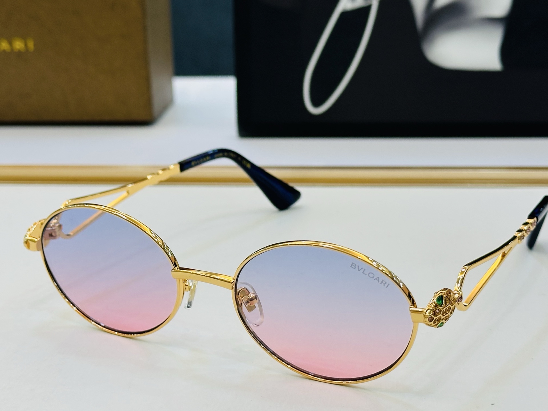 🆕款 官网同售 宝格家 BV1799LU 👍 Size ：56口19-142 绝对要买😎品质非常完美 X