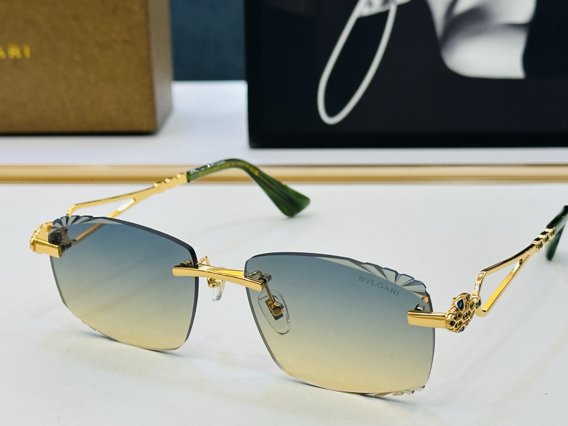 🆕款 官网同售 宝格家 BV1797LU 👍 Size ：57口17-142 绝对要买😎品质非常完美 X