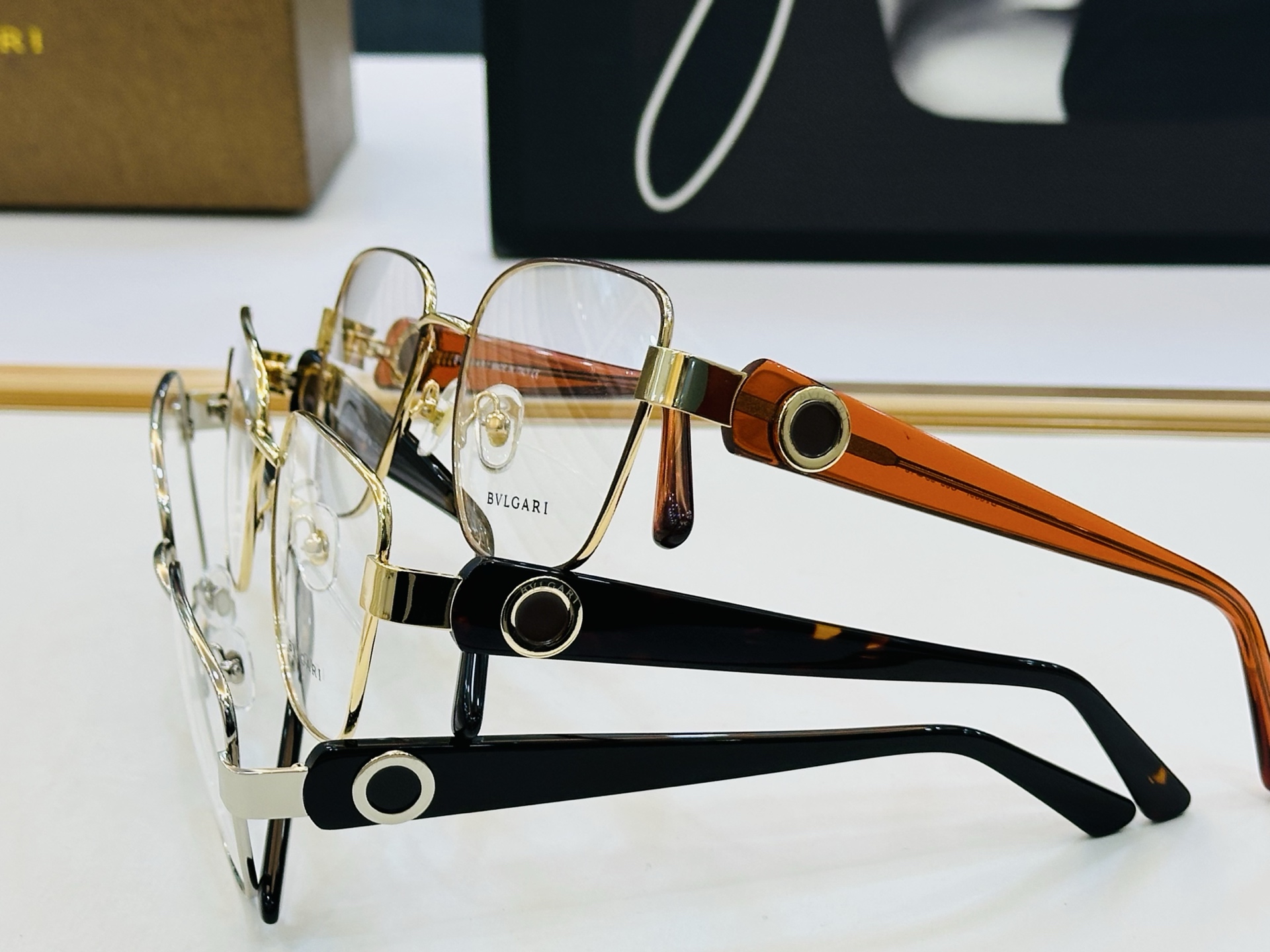 🆕款 官网同售 宝格家 BV6007 👍 Size ：55口18-140 绝对要买😎品质非常完美 L出街