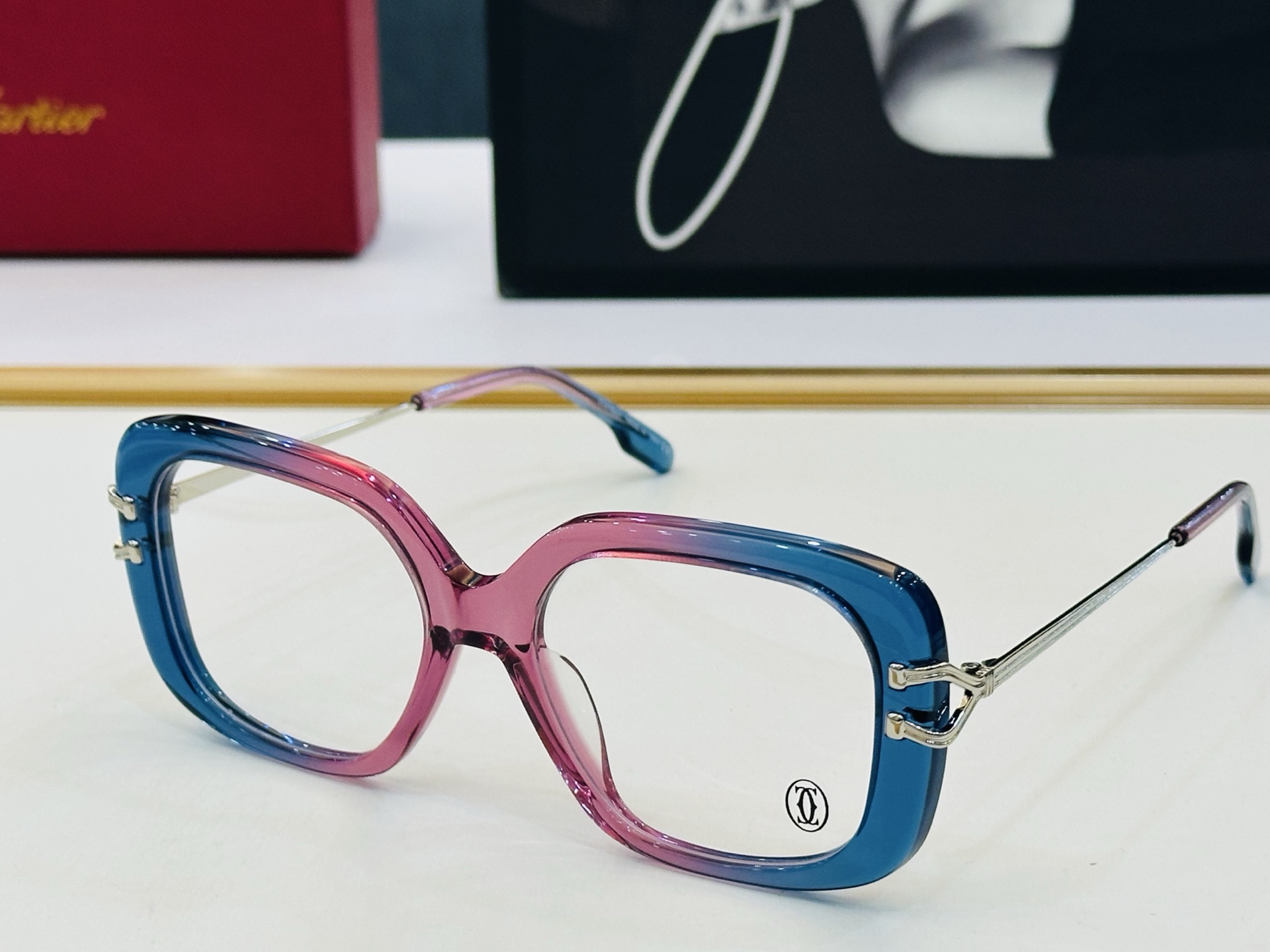 Cartie* 卡家 太阳镜 CT0583 Size：55口19-145 工艺精湛气质十足！Z男女同款 