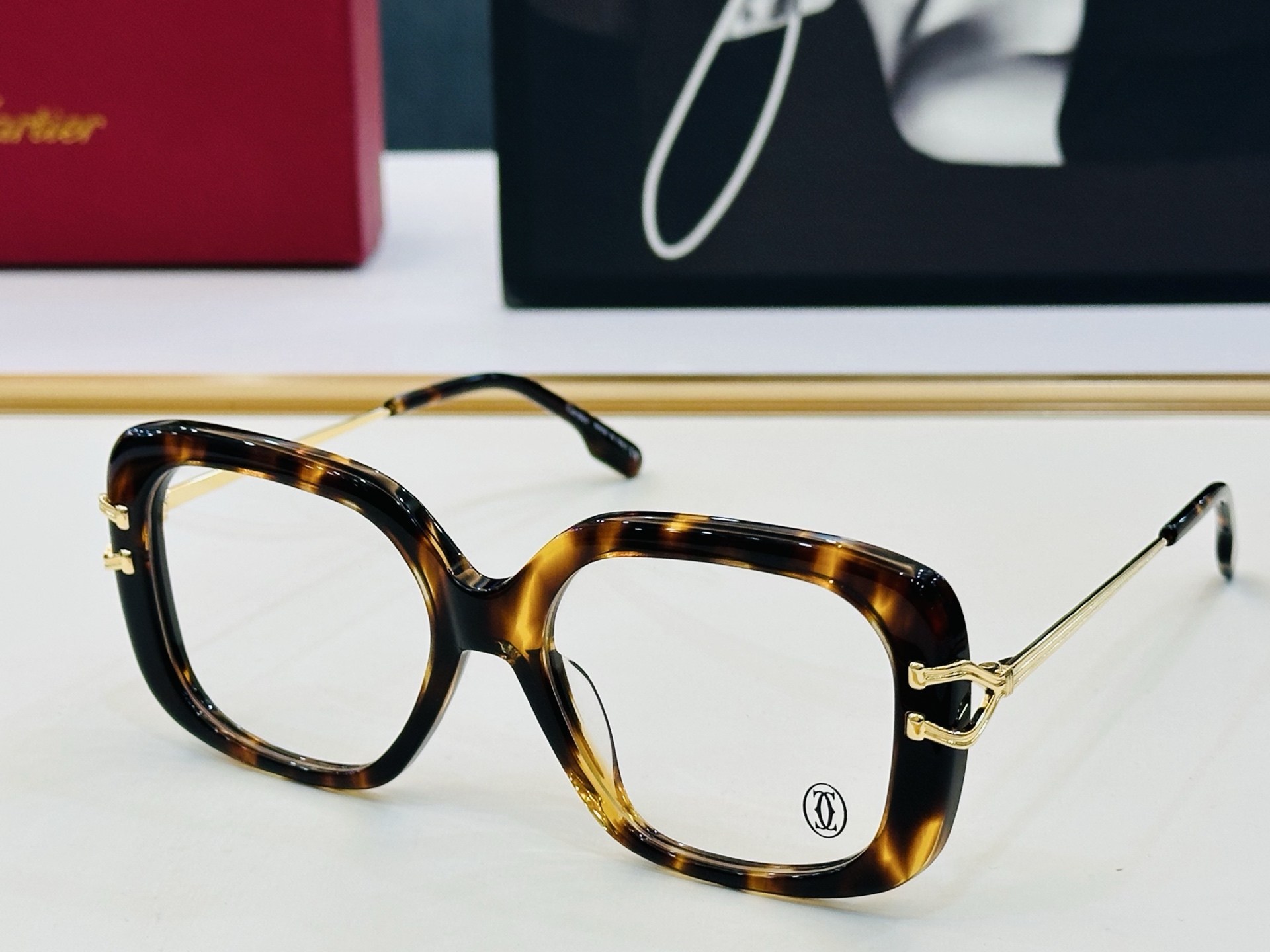 Cartie* 卡家 太阳镜 CT0583 Size：55口19-145 工艺精湛气质十足！Z男女同款 