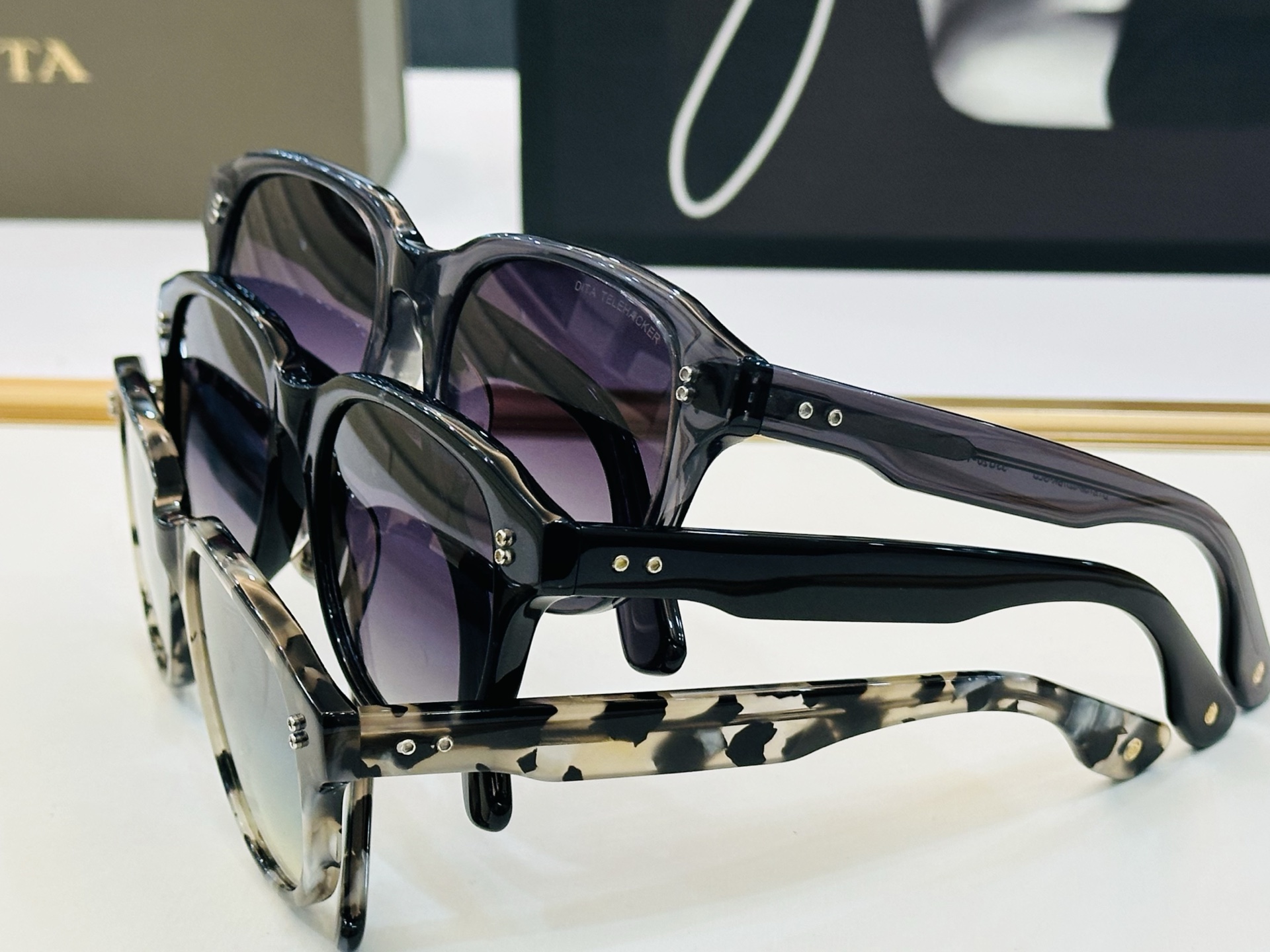 官网款 DlT* 迪塔 DTS708 Size：53口20-146 意大利最新原单货 [得意][得意]男