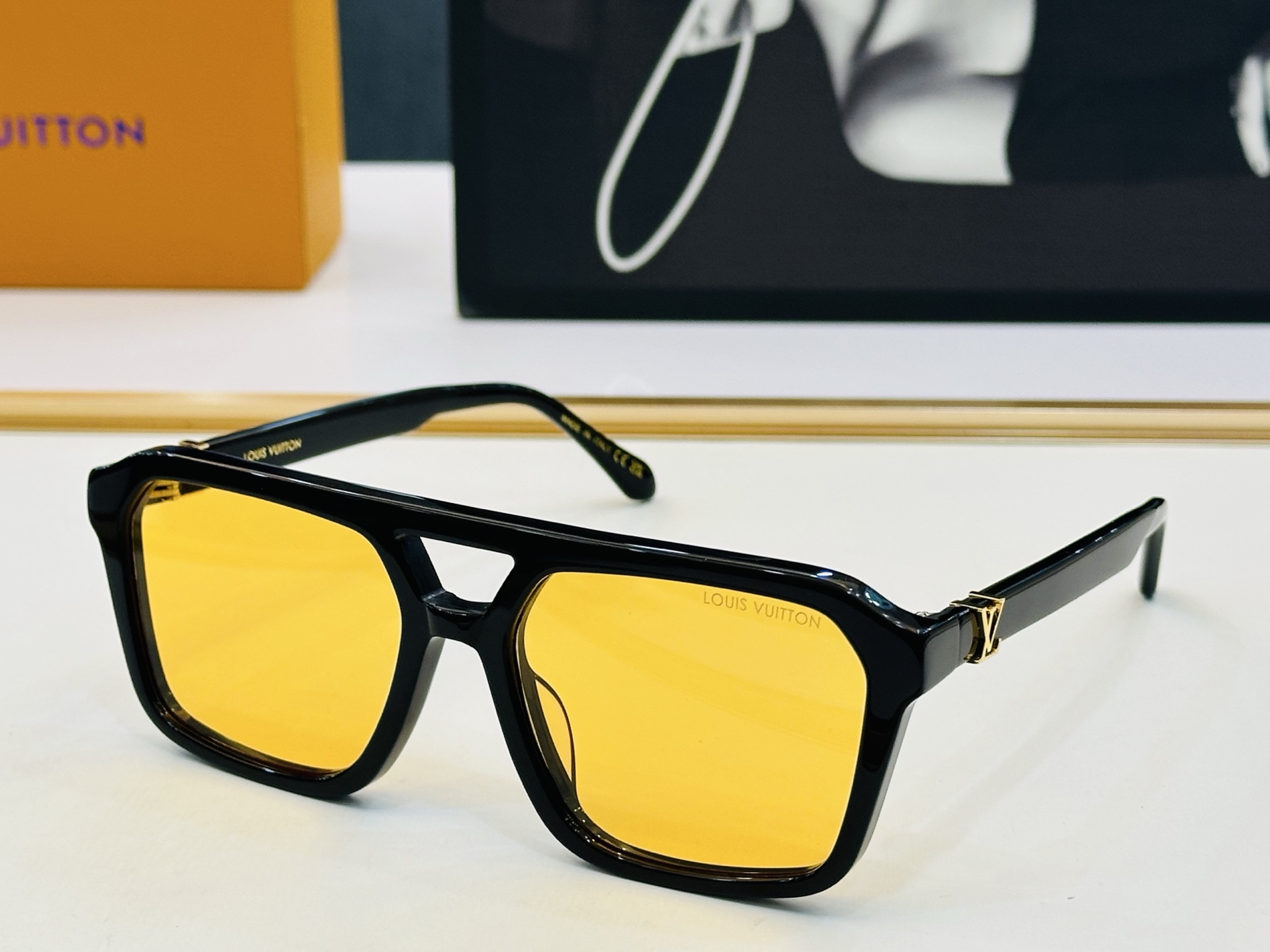 路易家 🎩Z3059U Size：58口18-140 充满活力的 展现独特个性🌟展现大气的你 C高品质 