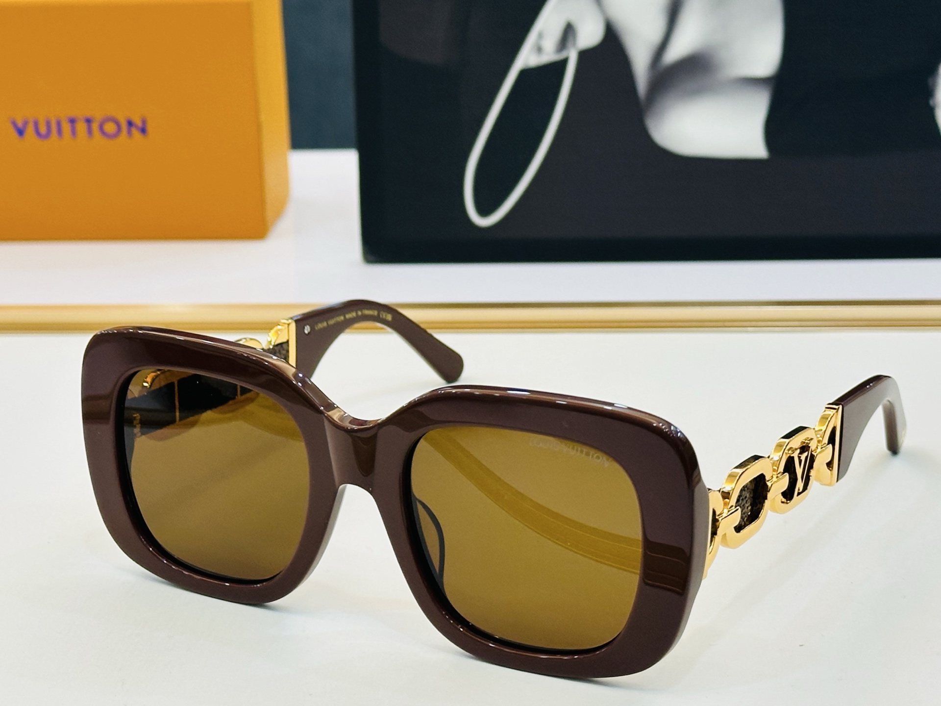 路易家 LOUIS *VUITON 原单高品质 Model: Z2861U 高端货 Size：53口22