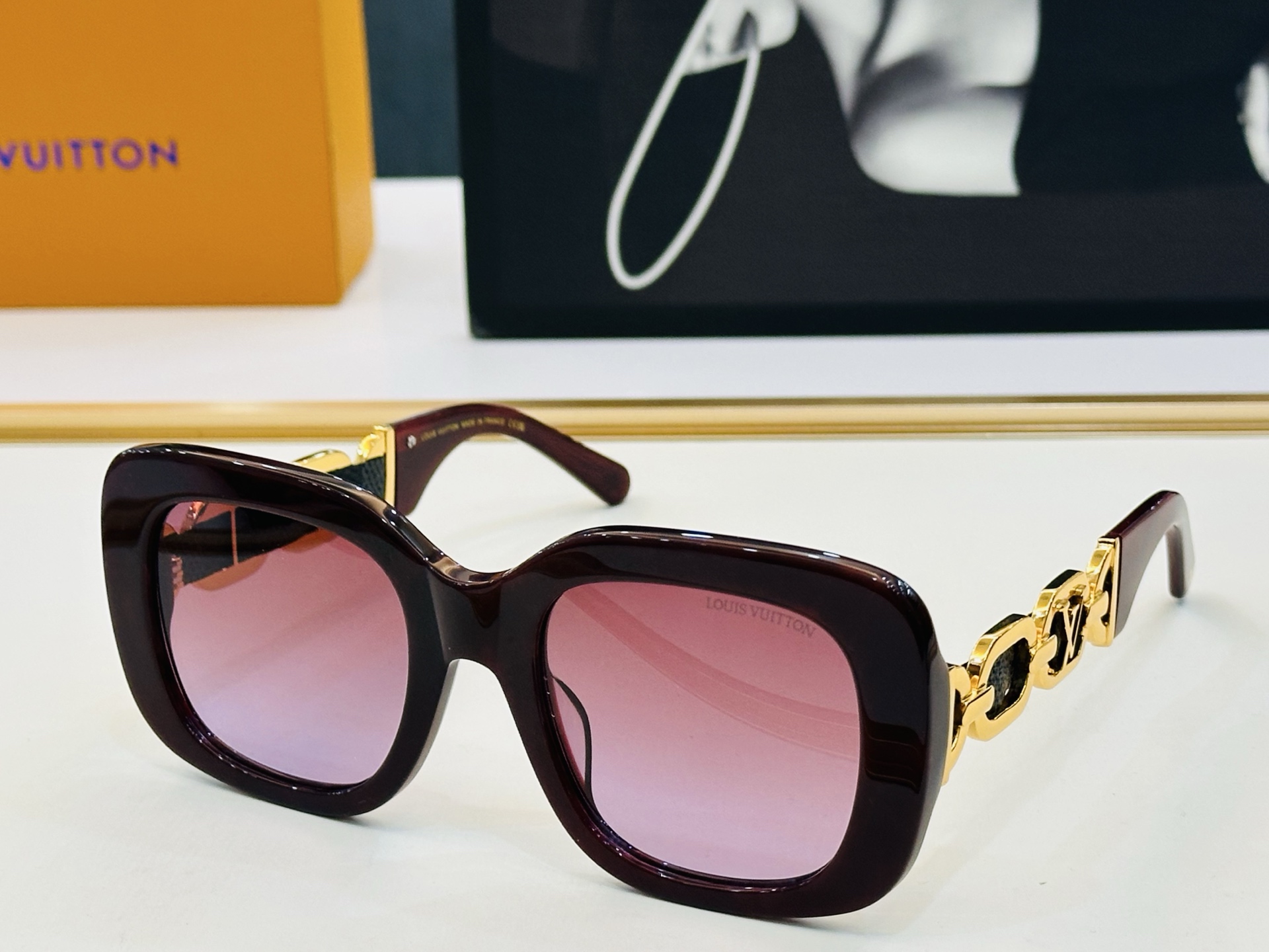 路易家 LOUIS *VUITON 原单高品质 Model: Z2861U 高端货 Size：53口22