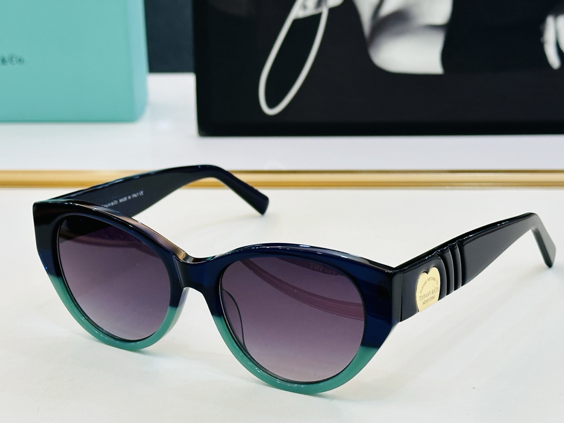 蒂芙家 Tiffany & CO. TF2244Size：53口17-145 时尚太阳镜架 👍L多色可选