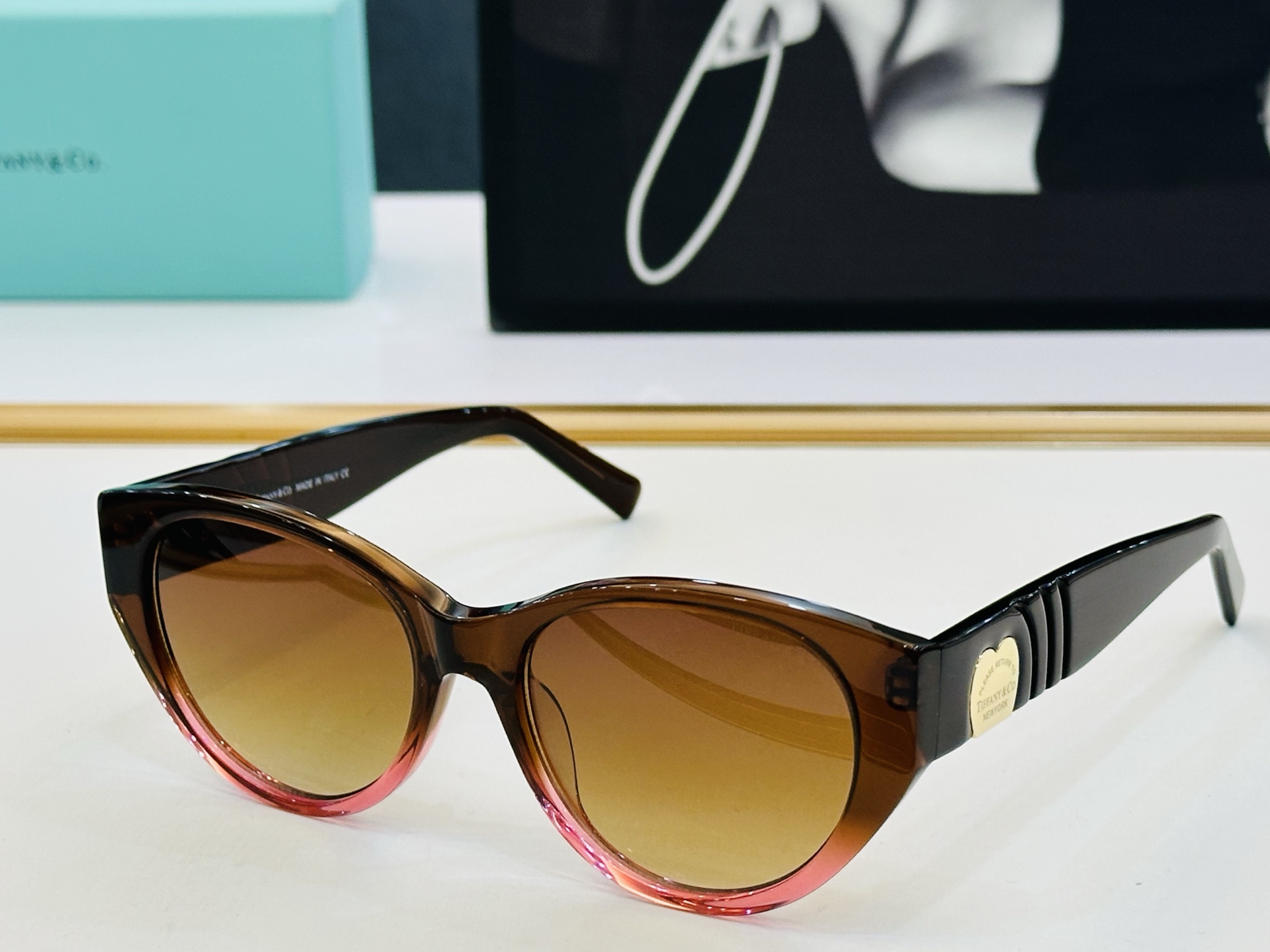 蒂芙家 Tiffany & CO. TF2244Size：53口17-145 时尚太阳镜架 👍L多色可选