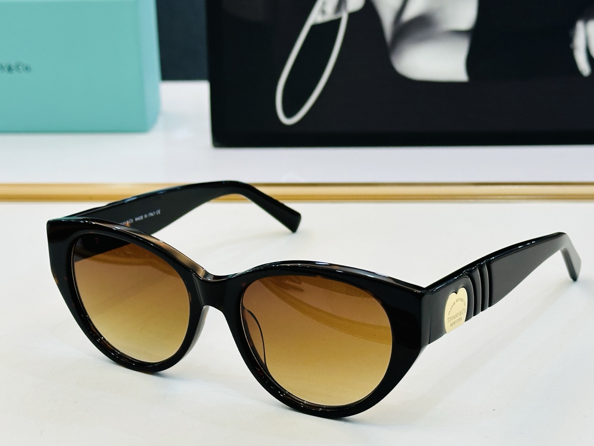 蒂芙家 Tiffany & CO. TF2244Size：53口17-145 时尚太阳镜架 👍L多色可选