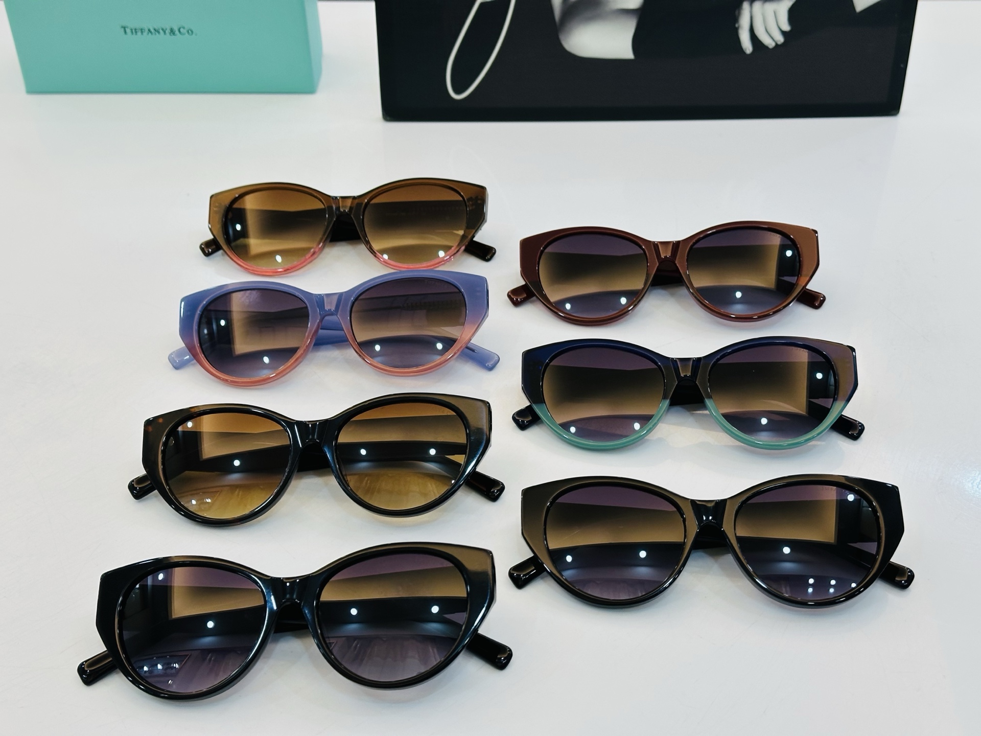蒂芙家 Tiffany & CO. TF2244Size：53口17-145 时尚太阳镜架 👍L多色可选