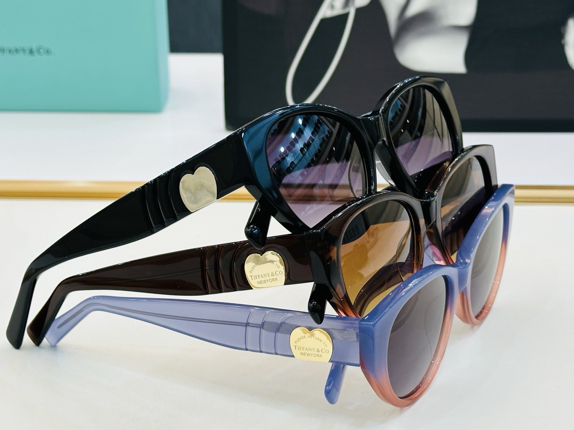 蒂芙家 Tiffany & CO. TF2244Size：53口17-145 时尚太阳镜架 👍L多色可选