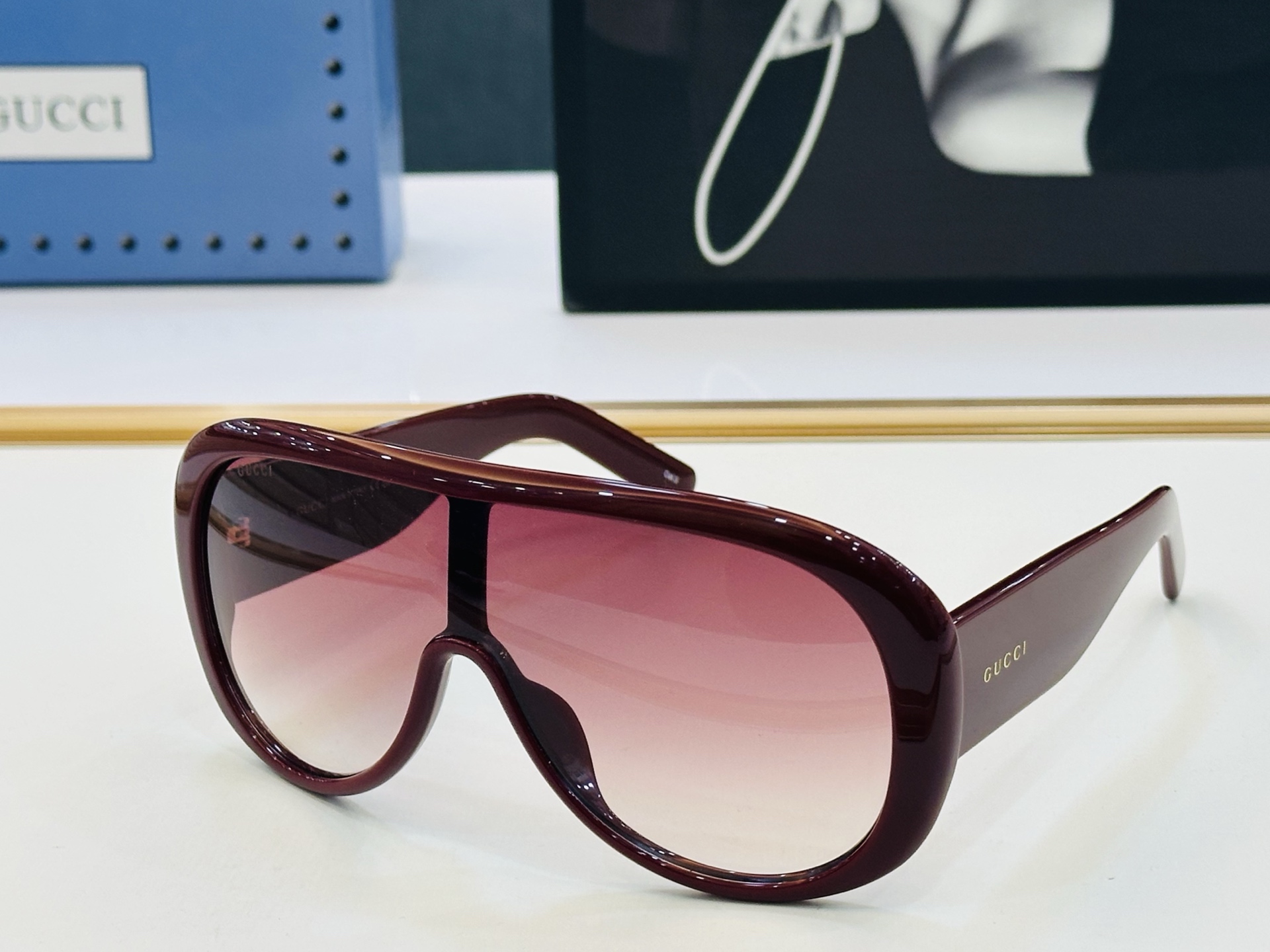 GUCC* 古家 GG2164S 🐝🐝系列 Size：133口140 🍁🍁 FD超绝品质太阳镜 。